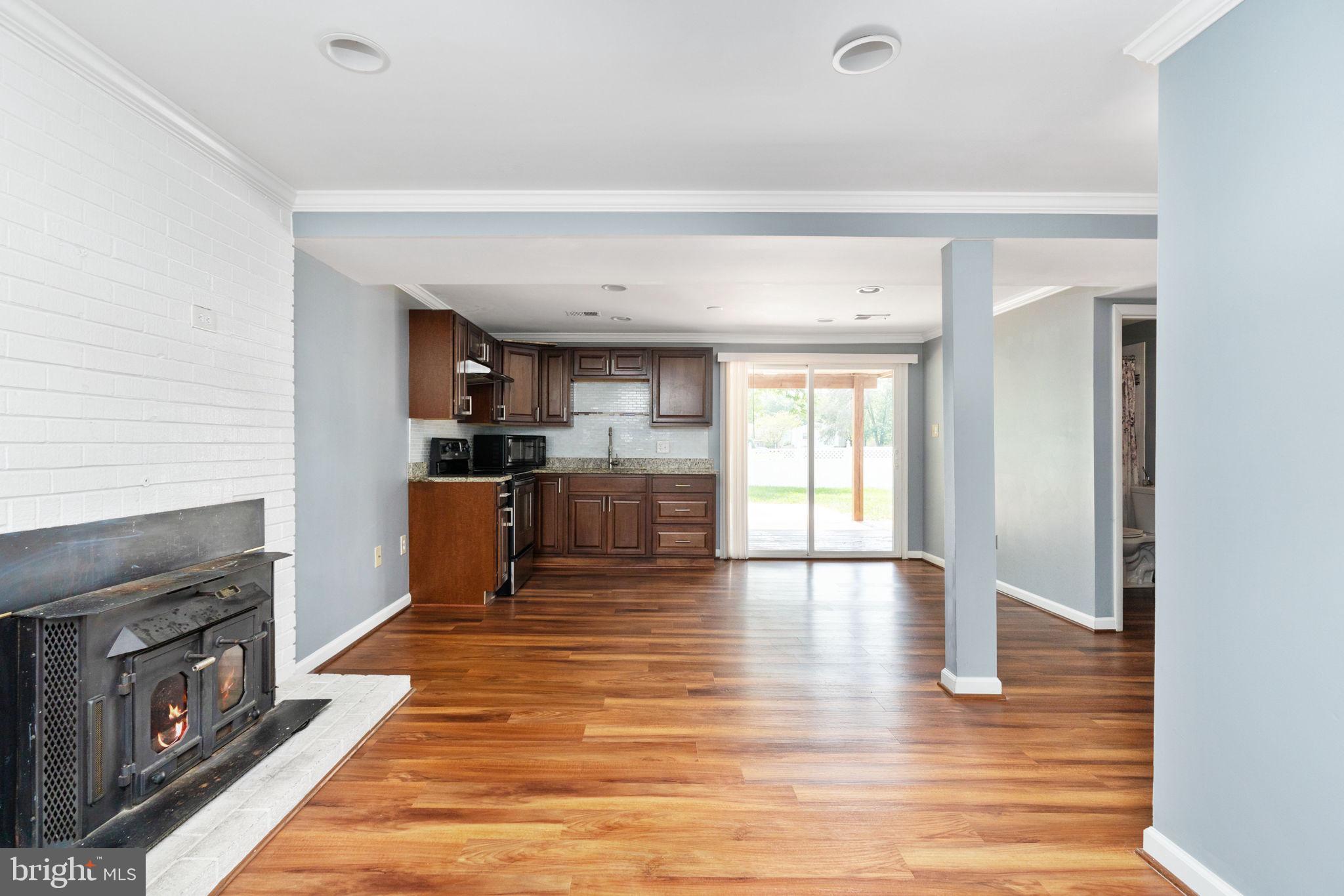 DALE CITY - Residential