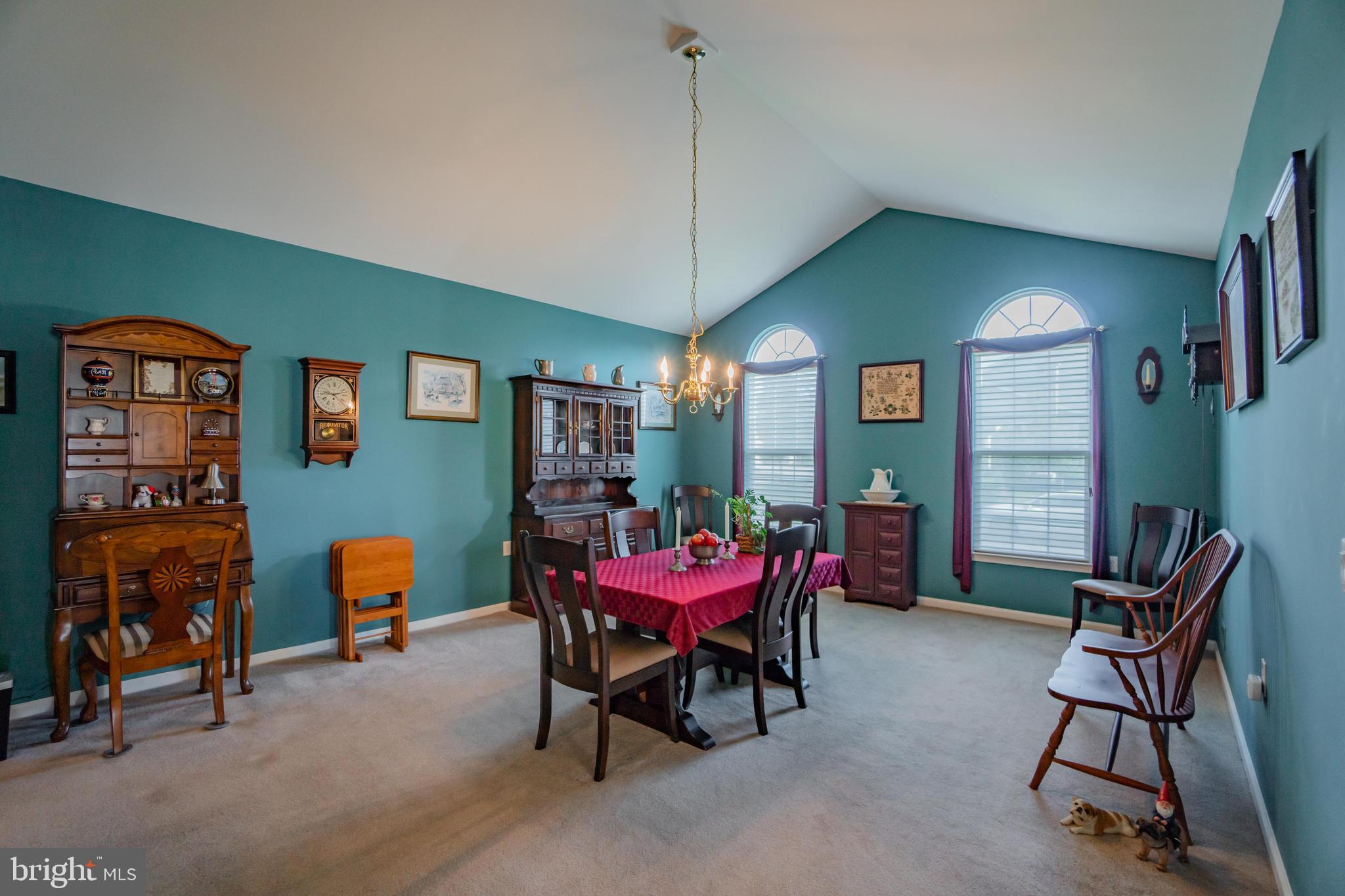 VILLAS AT LINFIELD - Residential