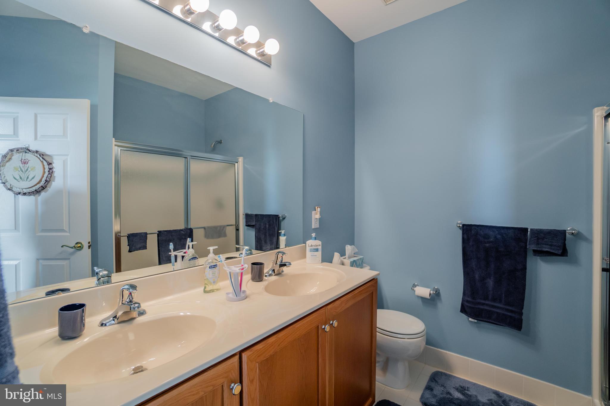 VILLAS AT LINFIELD - Residential