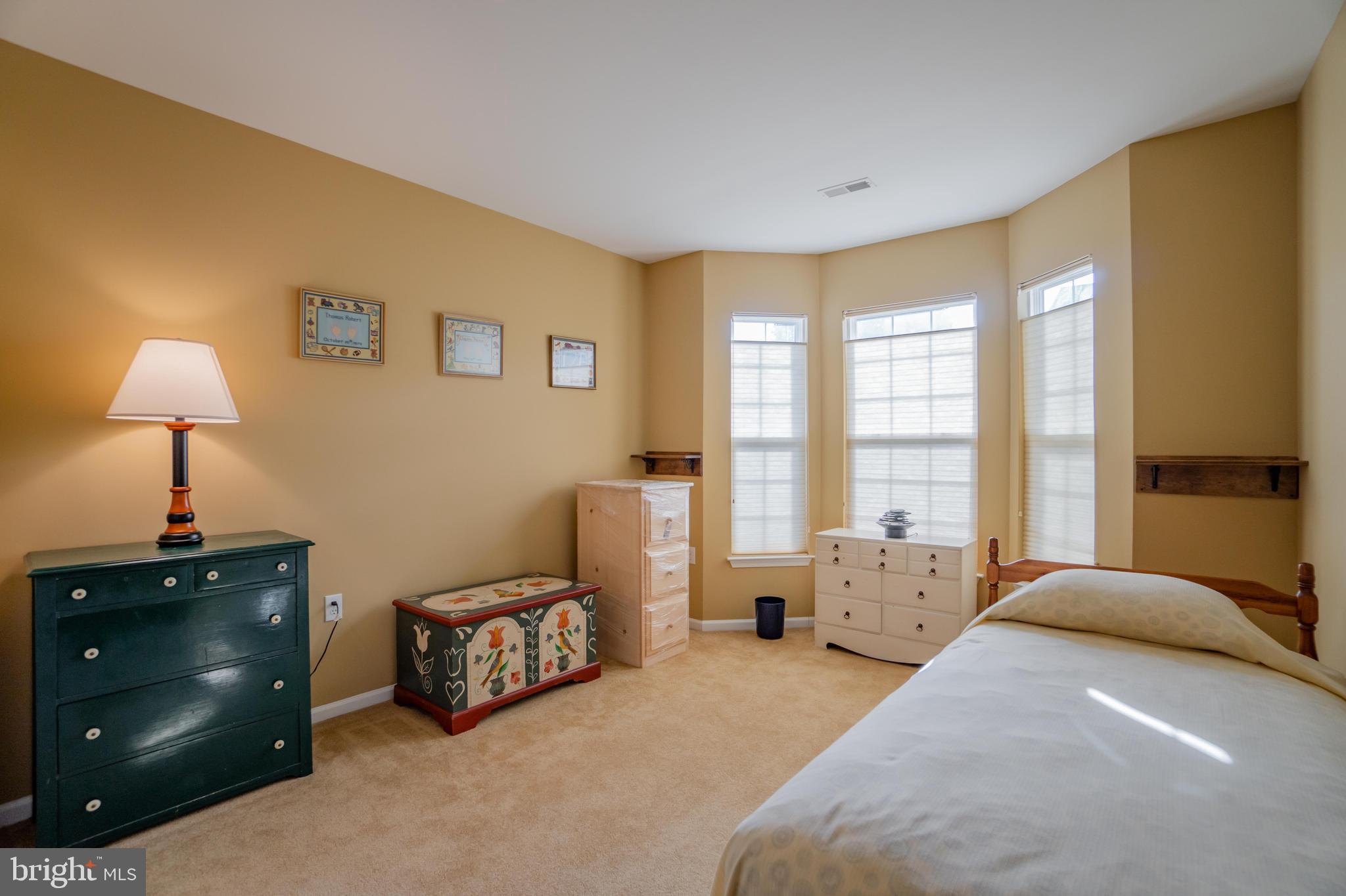 VILLAS AT LINFIELD - Residential