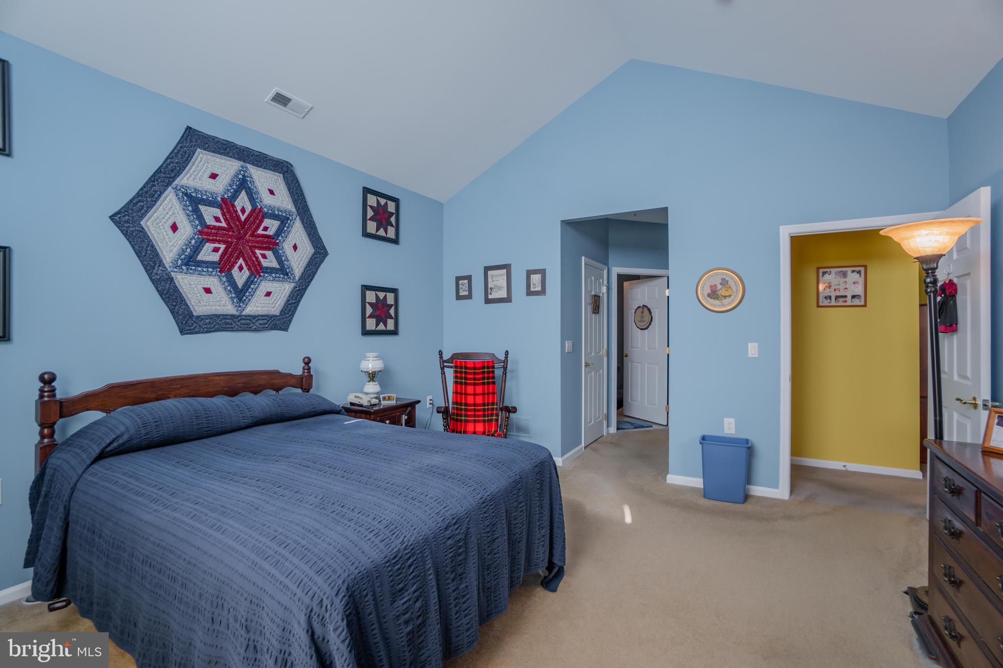 VILLAS AT LINFIELD - Residential