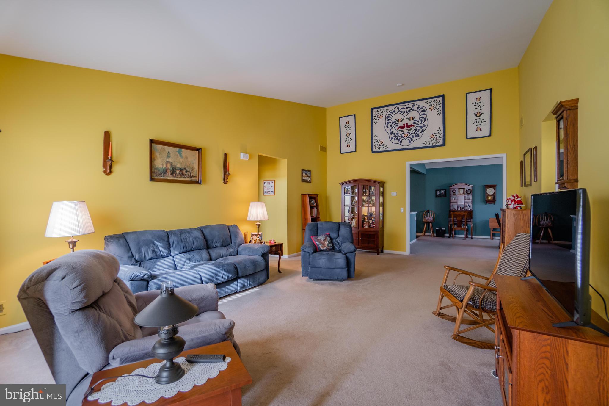 VILLAS AT LINFIELD - Residential
