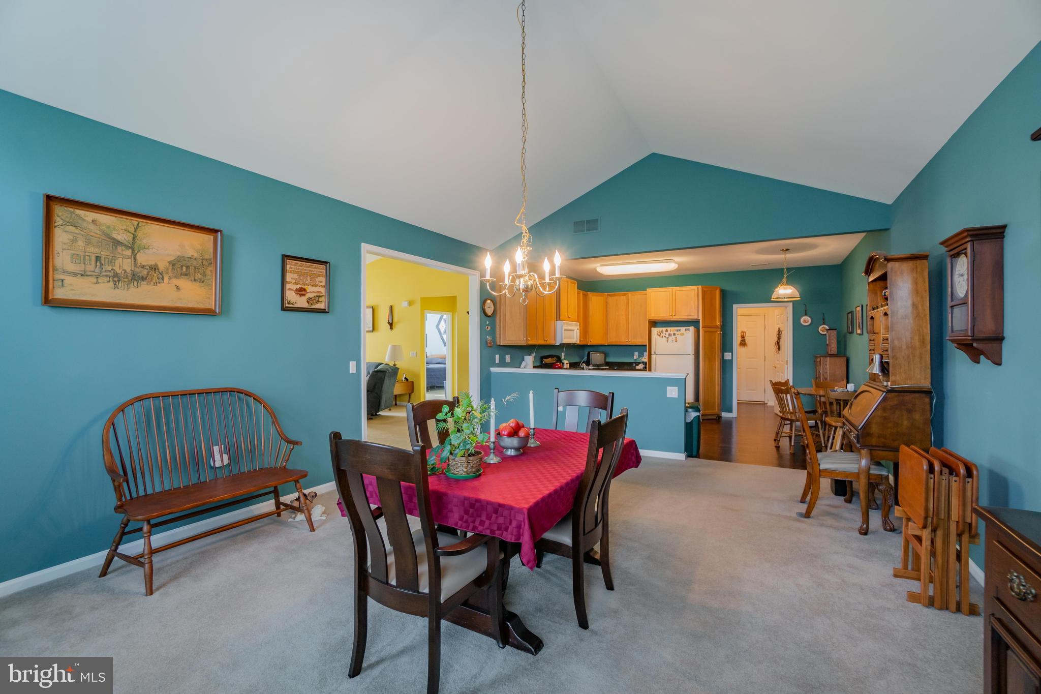 VILLAS AT LINFIELD - Residential
