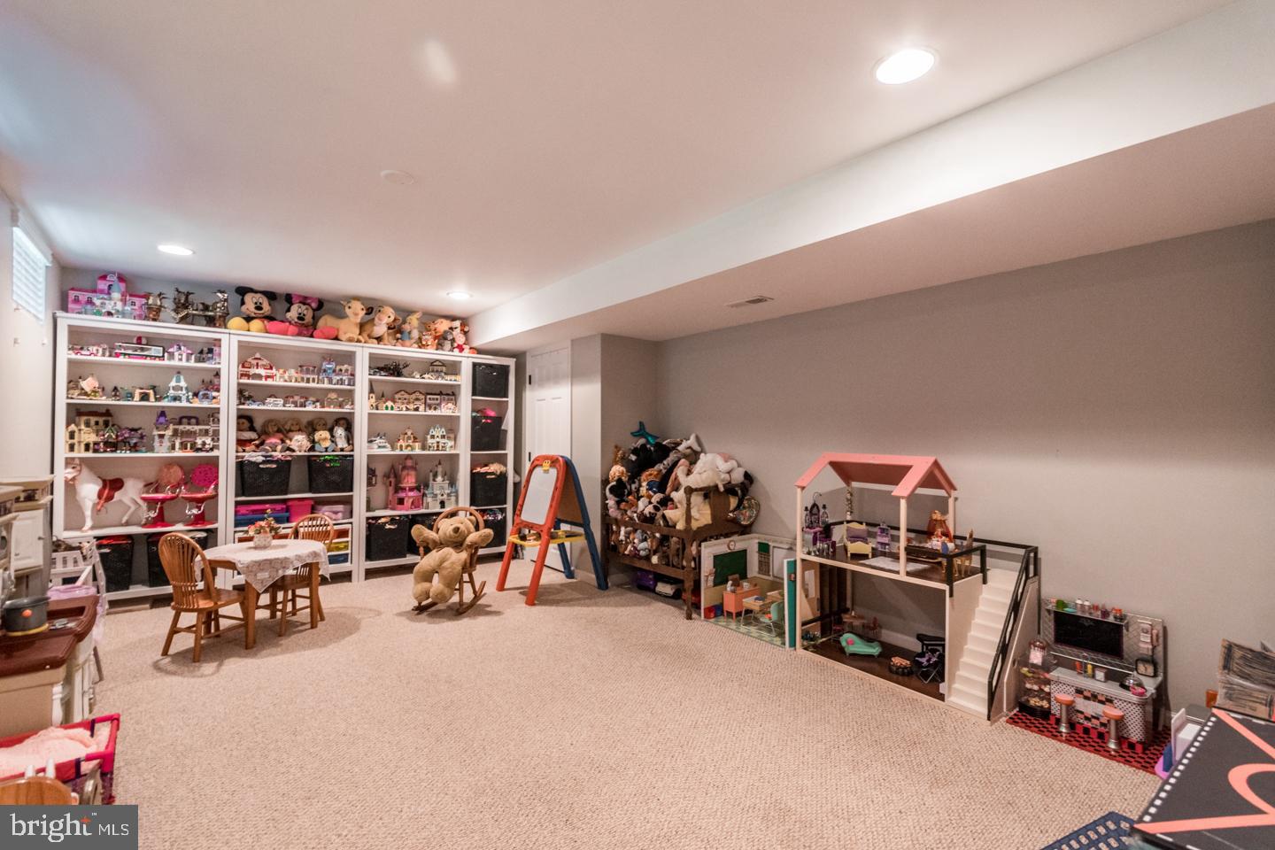 GAP VIEW VILLAGE - Residential