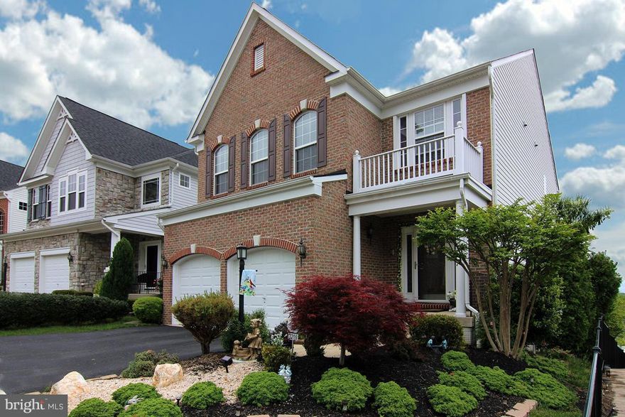 WOW, NEW PRICE!! AVAILABLE  5/09/16. OVER 160K in Upgrades AVAILABLE 05/09/16 Main LVL Library, Formal Dining Room & LR w/ gleaming cherry hardwood floors. Kitchen w/ Granite counter tops, SS appliances & recessed lighting. MB has walk-in closet & Luxury bath in the att Master B w/ granite vanity. Newly tiled & carpeted, attached 2 car gar. Spnklr System Intercom System,Deck off back w/ patio.