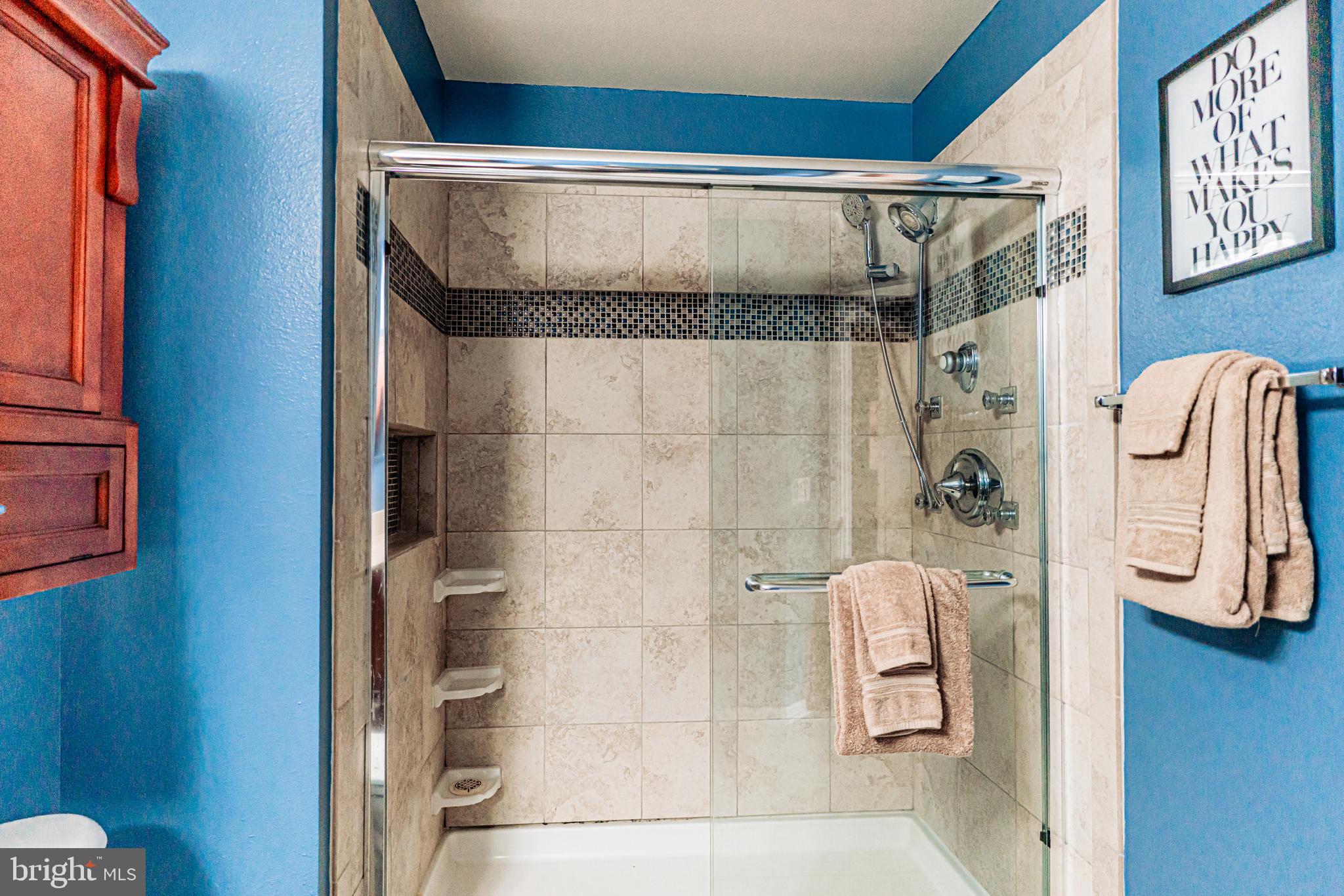 GATES OF FAIR LAKES - Residential