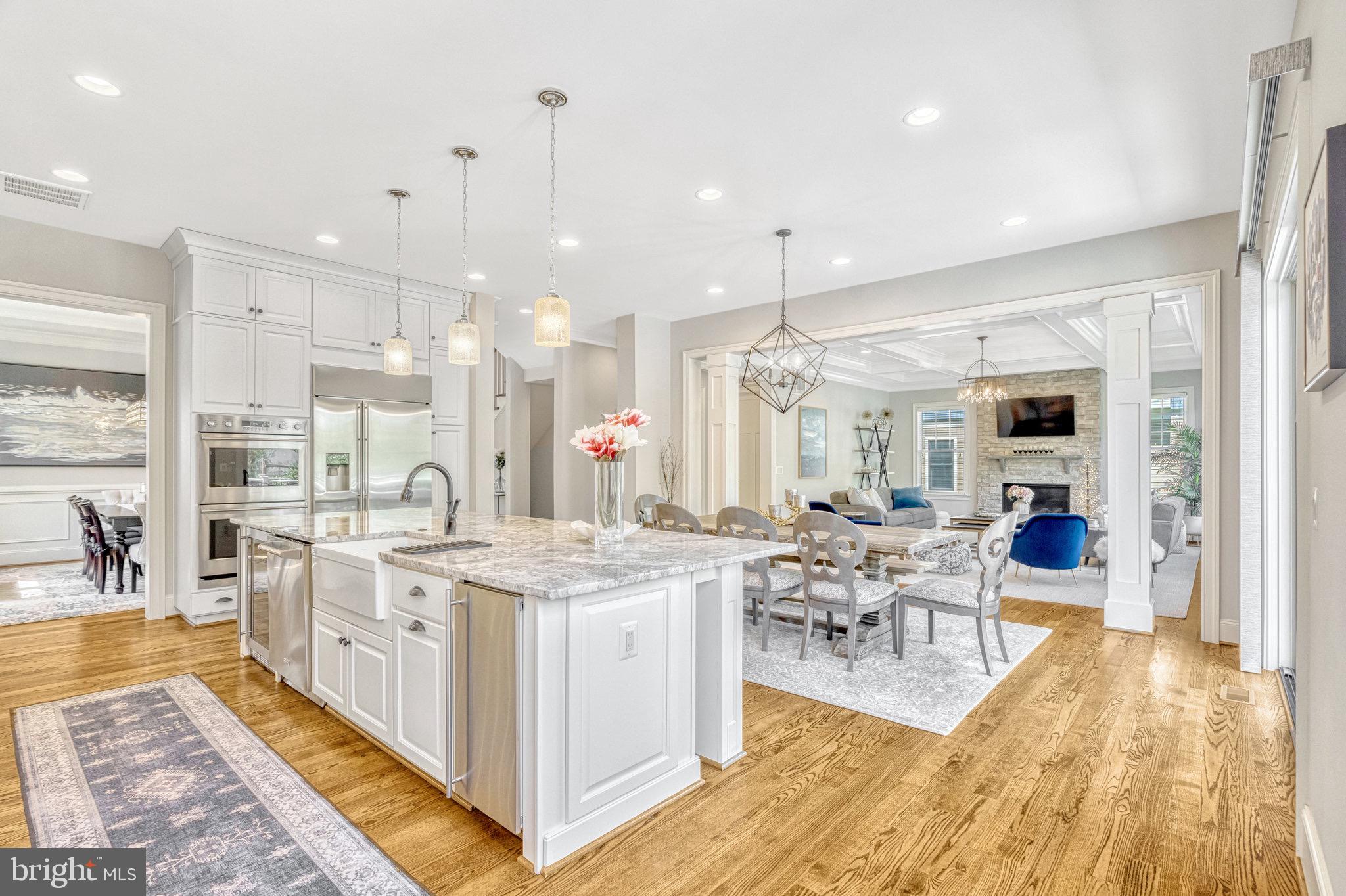 VIENNA GROVE - Residential