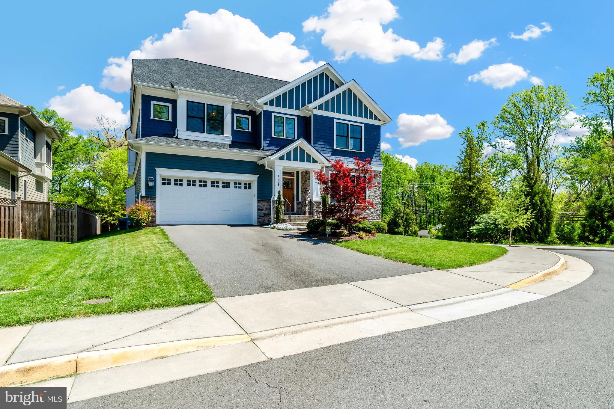 VIENNA GROVE - Residential