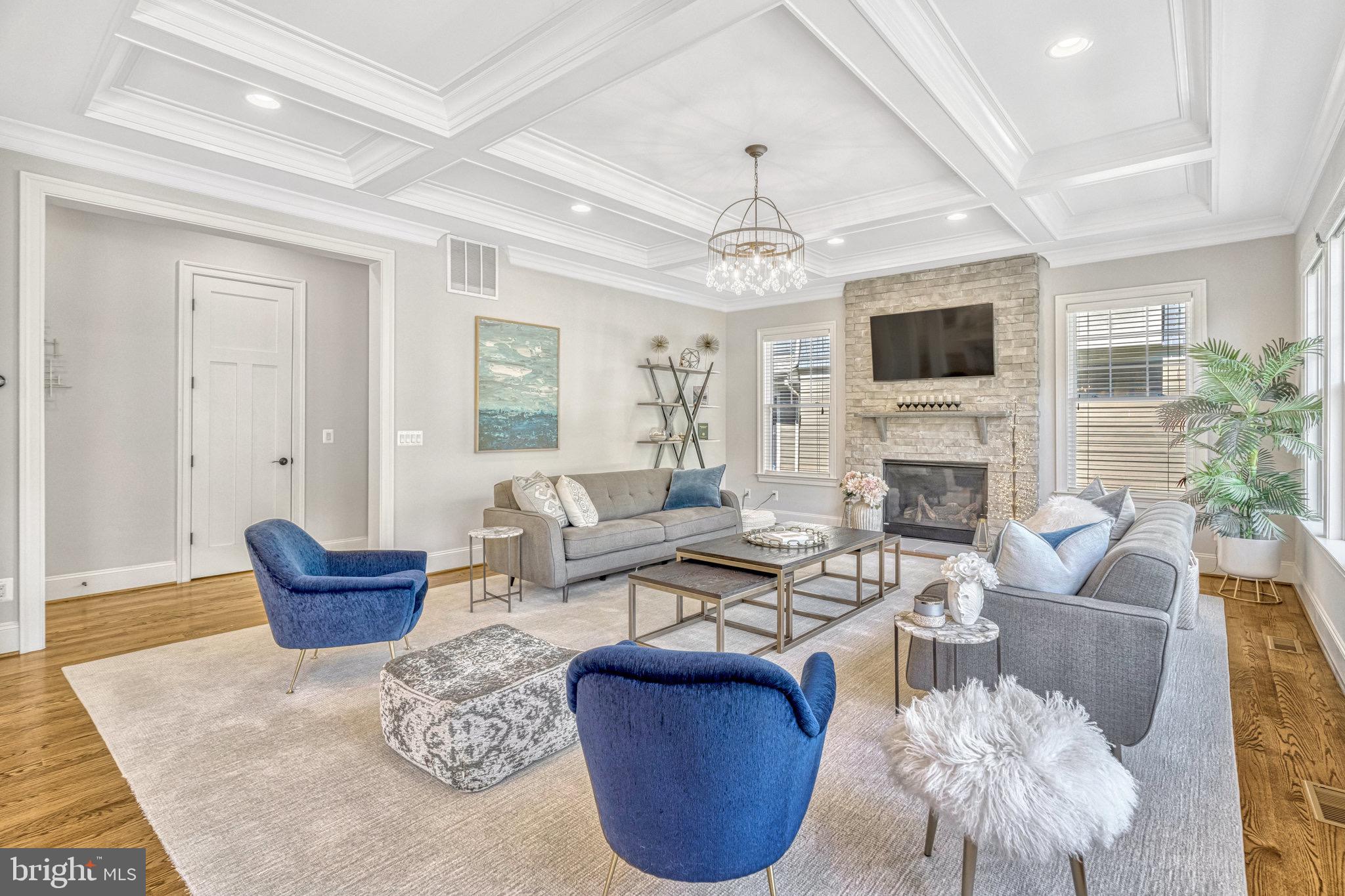 VIENNA GROVE - Residential