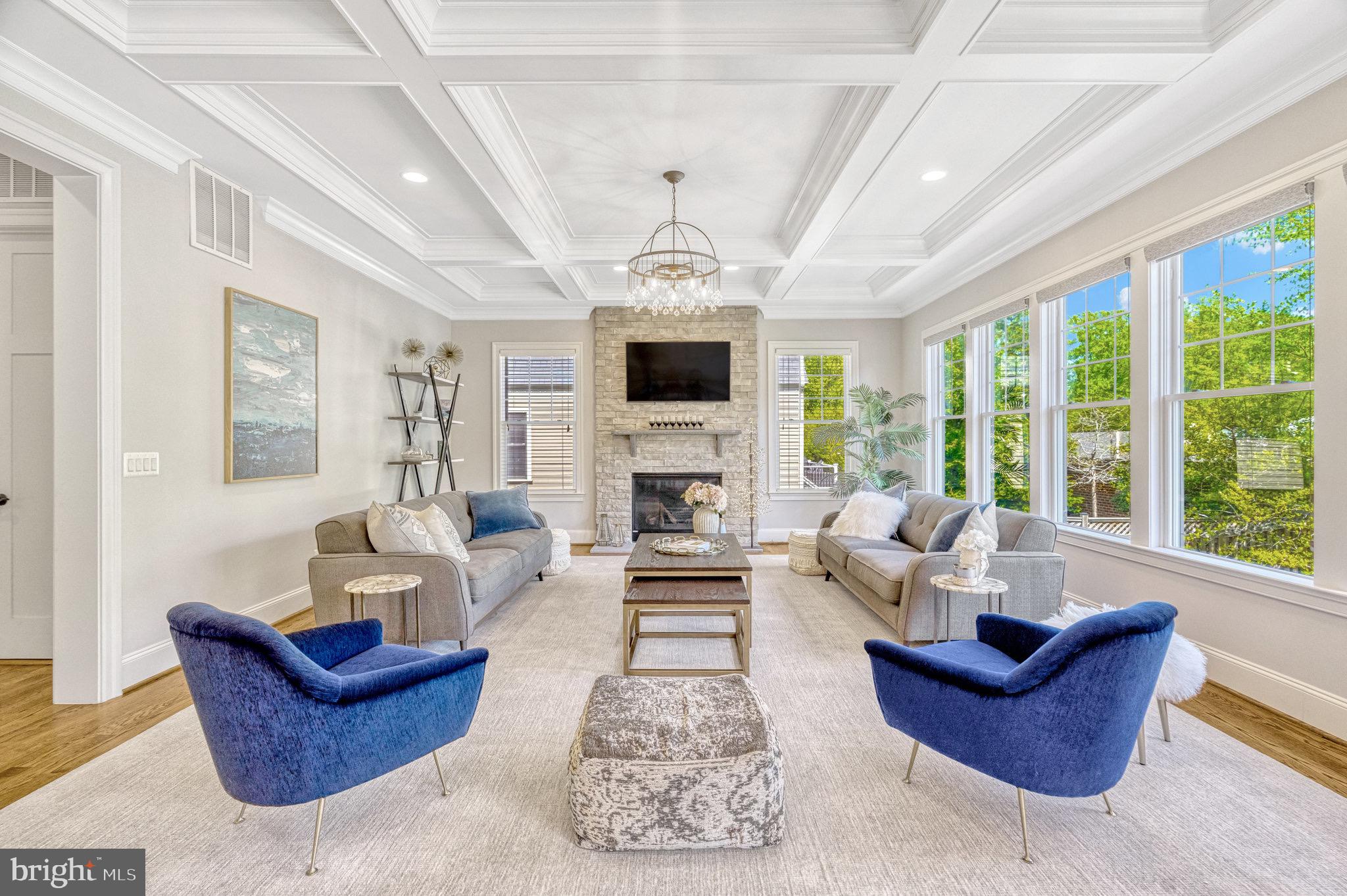 VIENNA GROVE - Residential