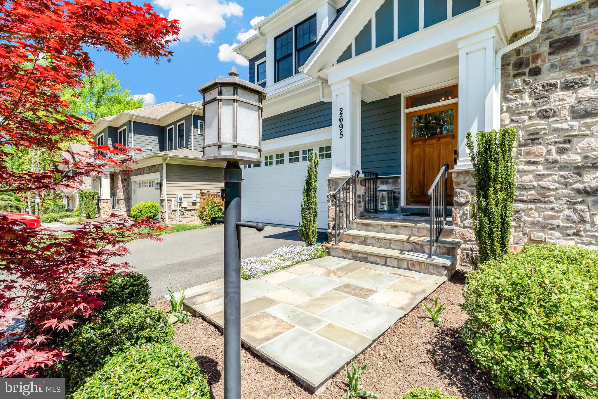 VIENNA GROVE - Residential