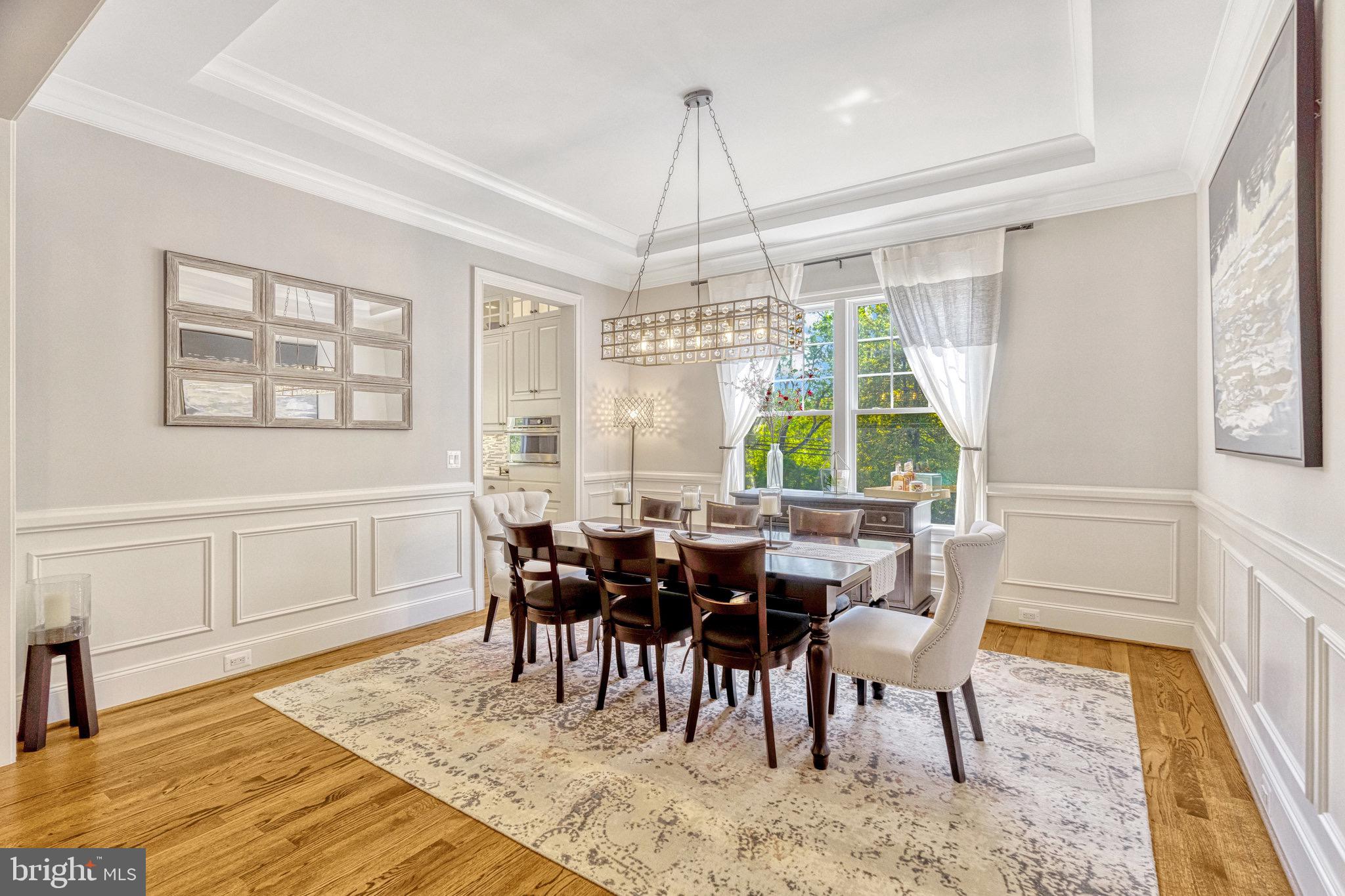 VIENNA GROVE - Residential