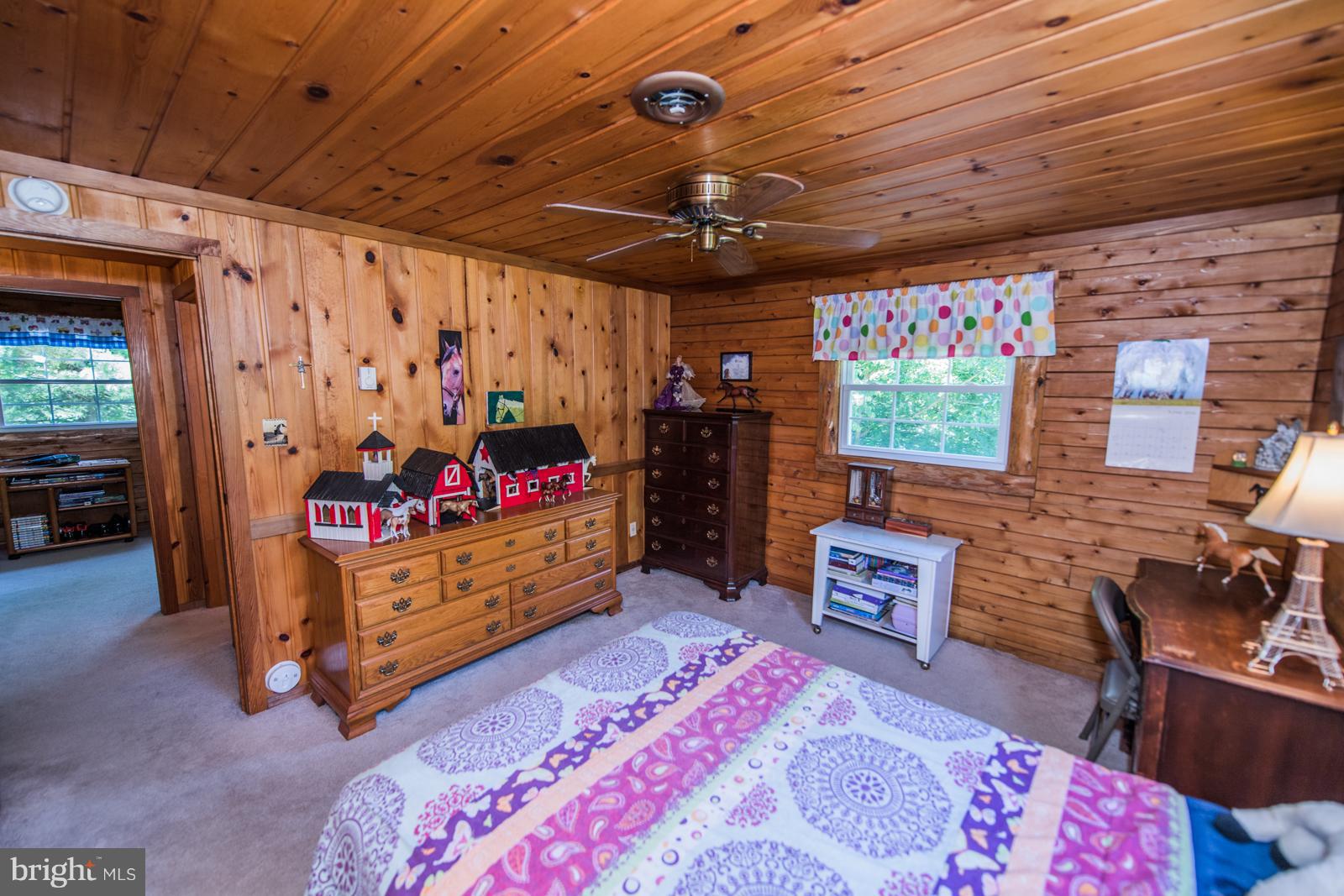 VANCLEVESVILLE - Residential