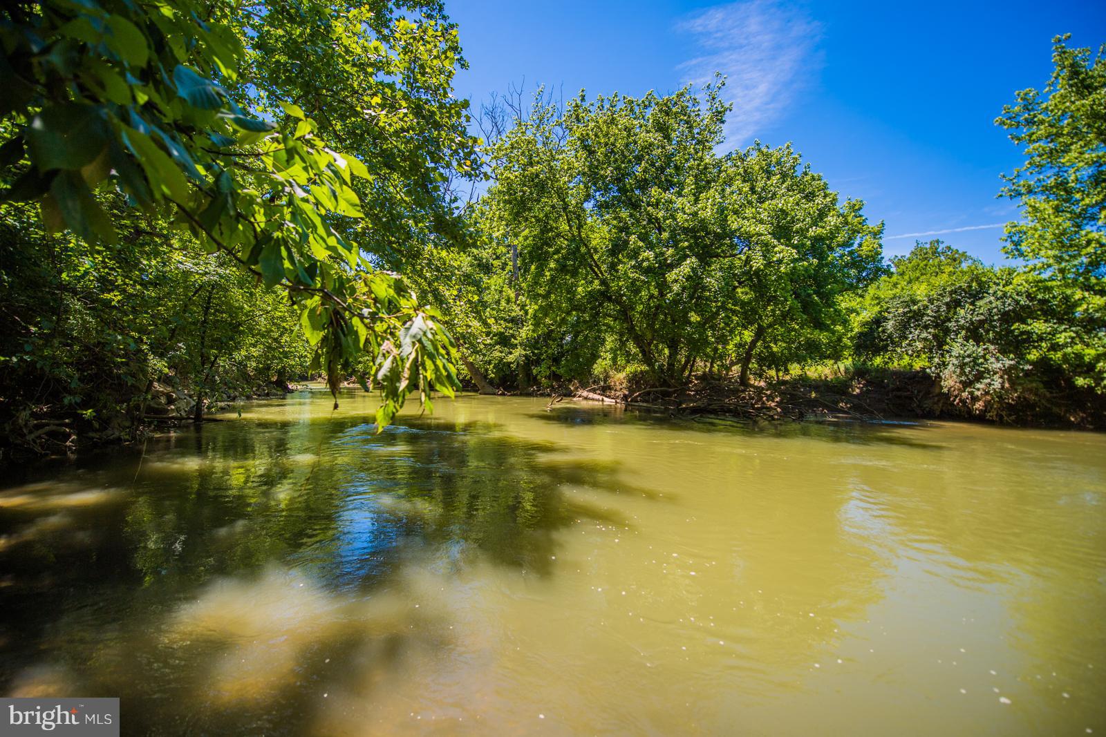 VANCLEVESVILLE - Residential