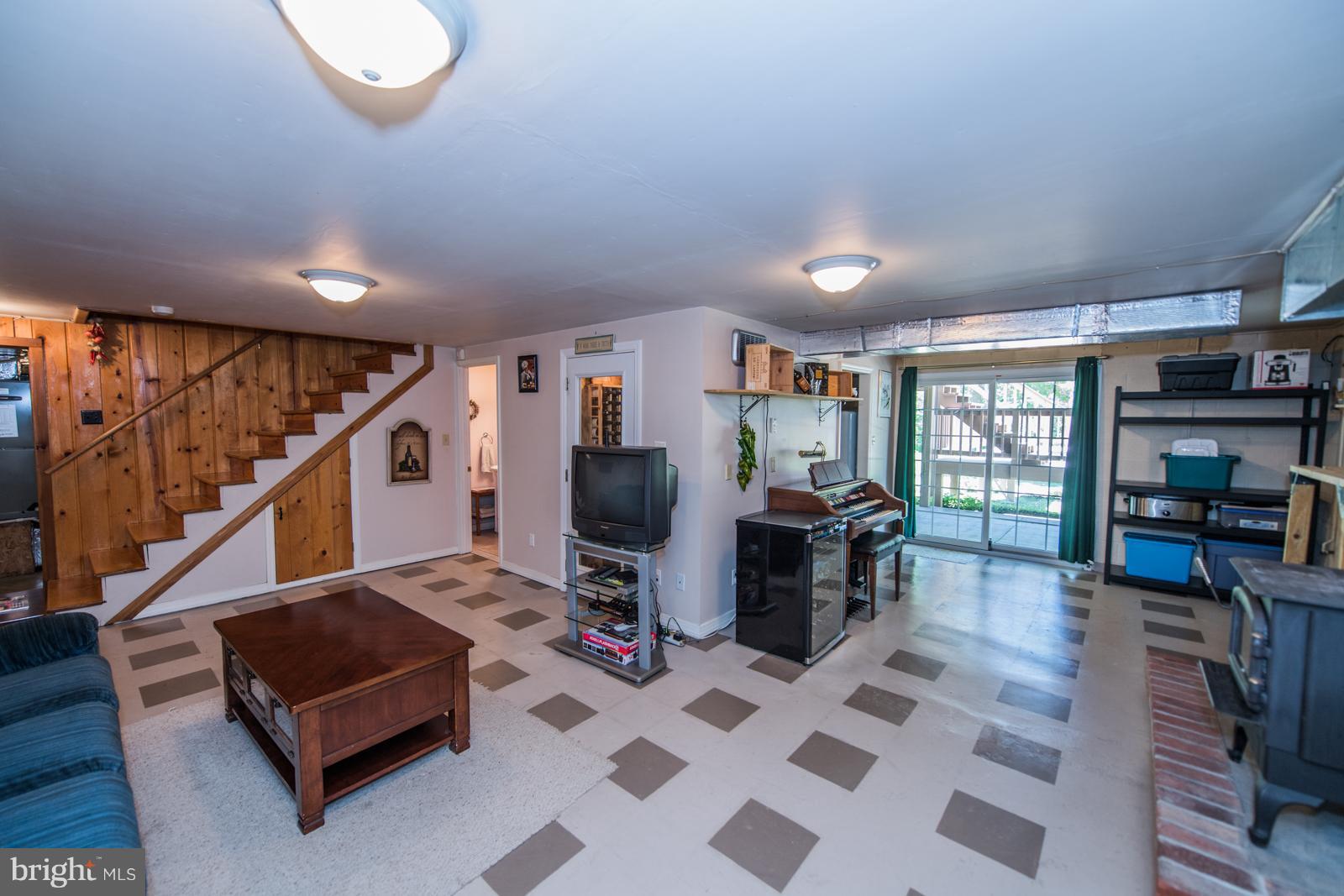 VANCLEVESVILLE - Residential