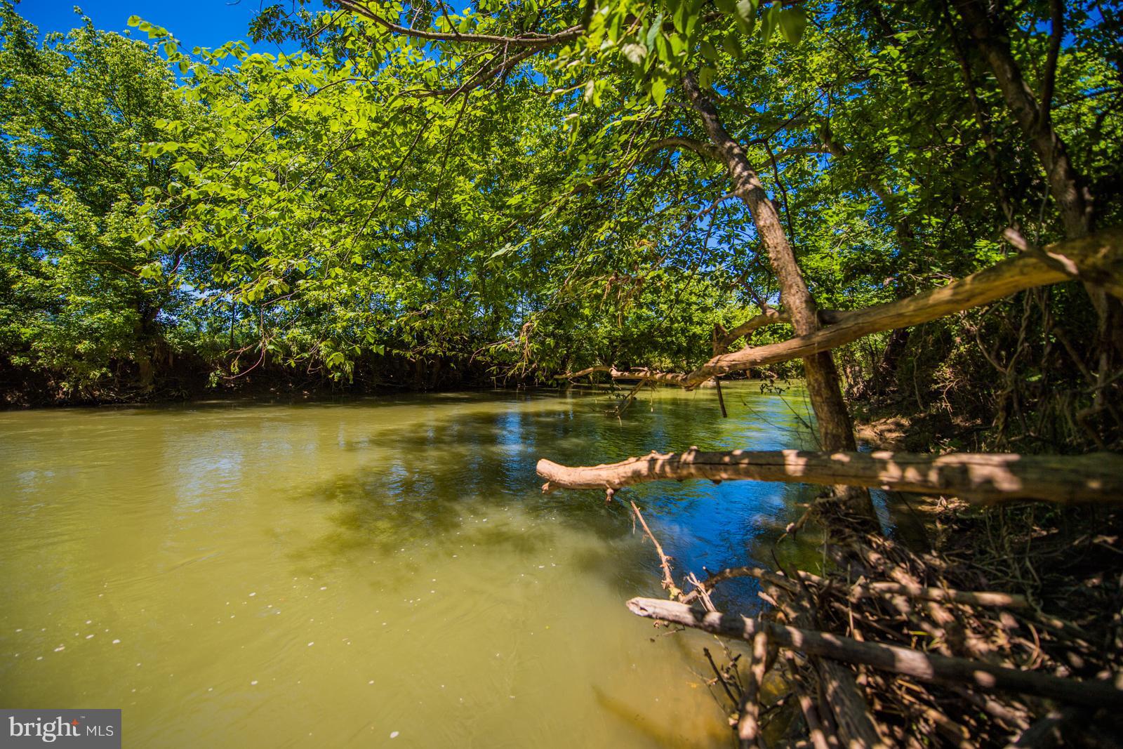 VANCLEVESVILLE - Residential