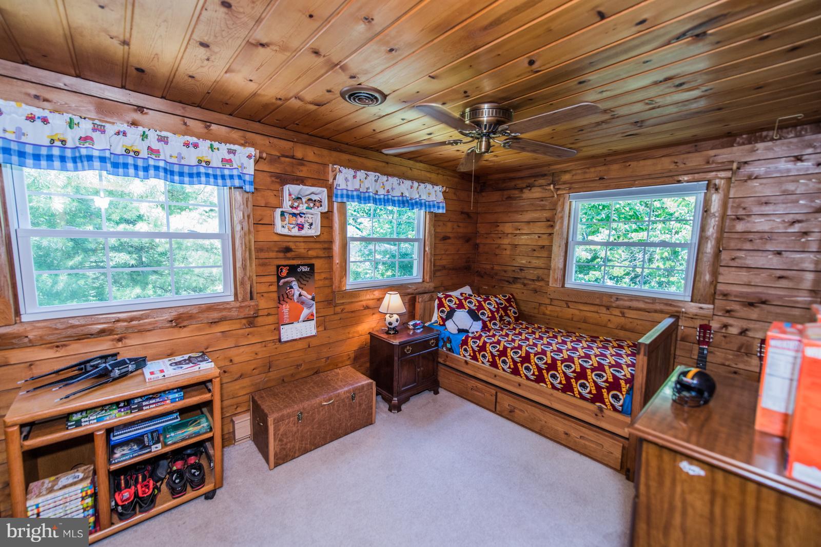 VANCLEVESVILLE - Residential