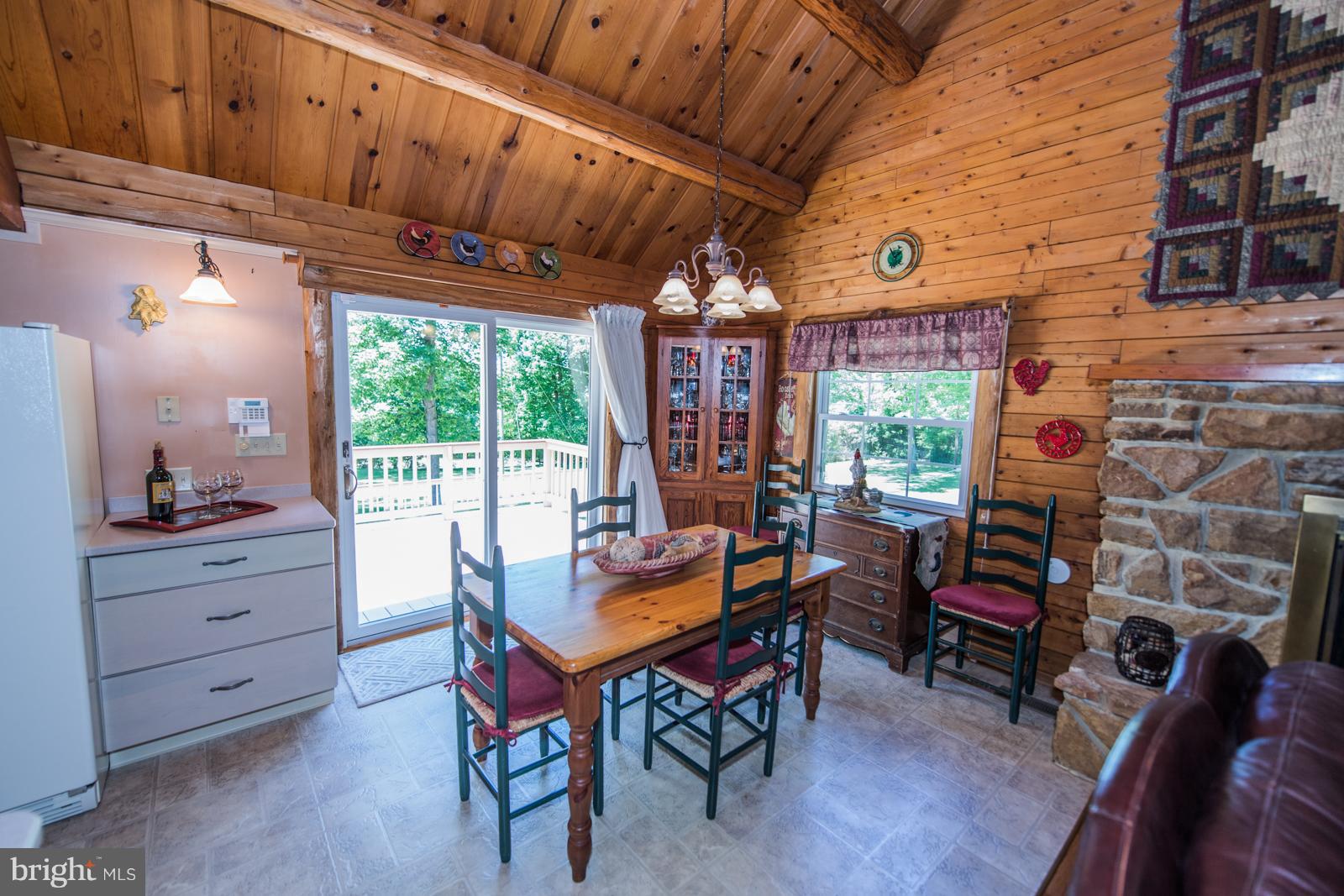 VANCLEVESVILLE - Residential