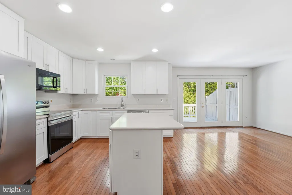 Additional image 4 of 2709 Baronhurst Drive, Vienna, VA 22181