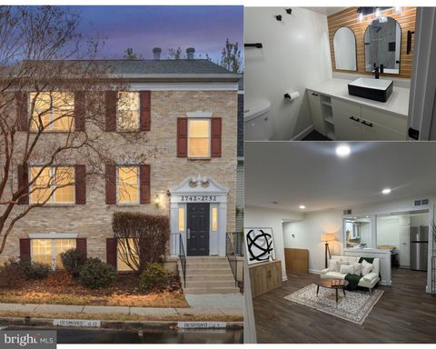 Photo of 2746 Bordeaux Place, WOODBRIDGE, VA 22192 (MLS # VAPW2119074)