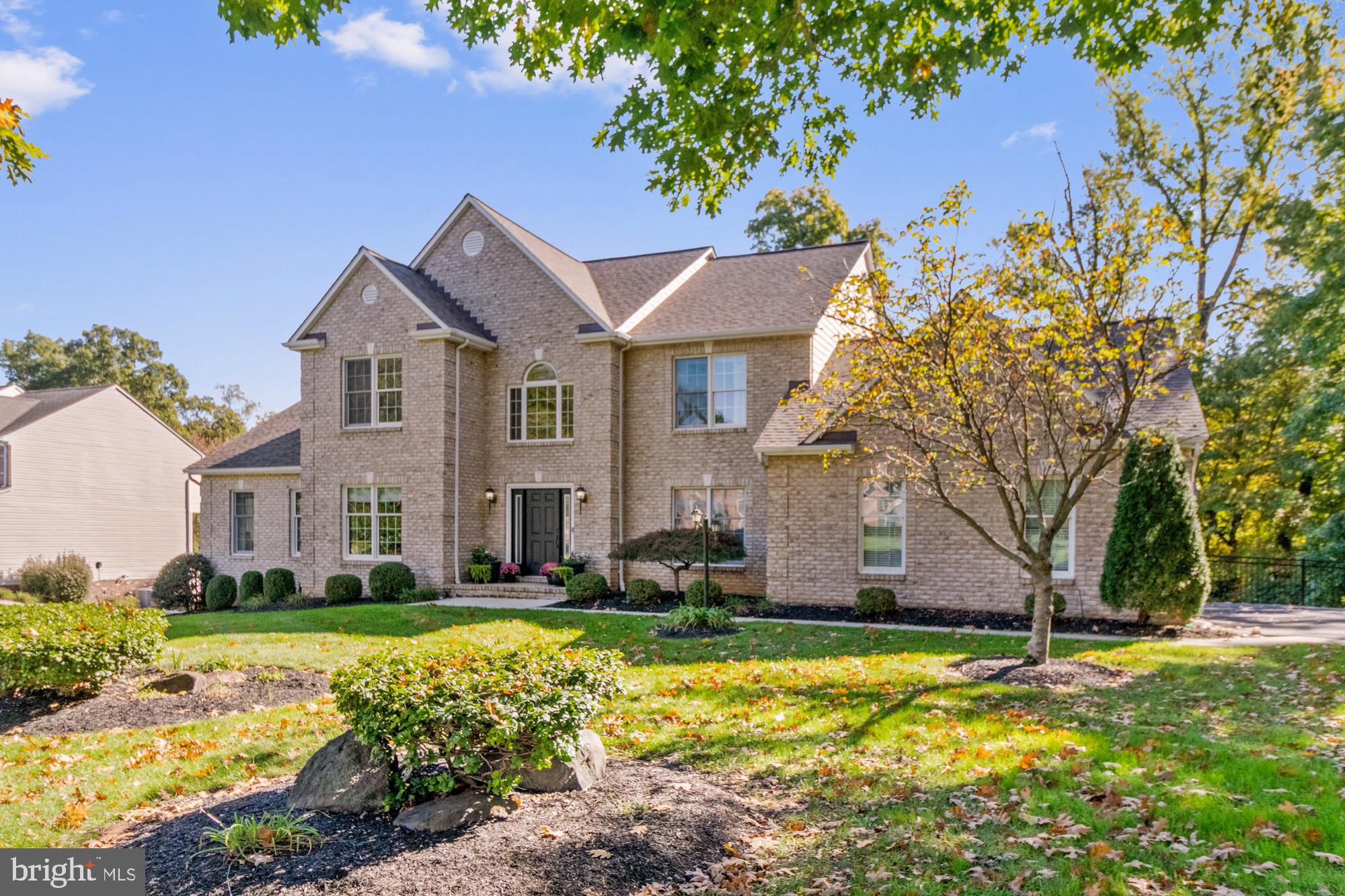 WOODCREST - Residential