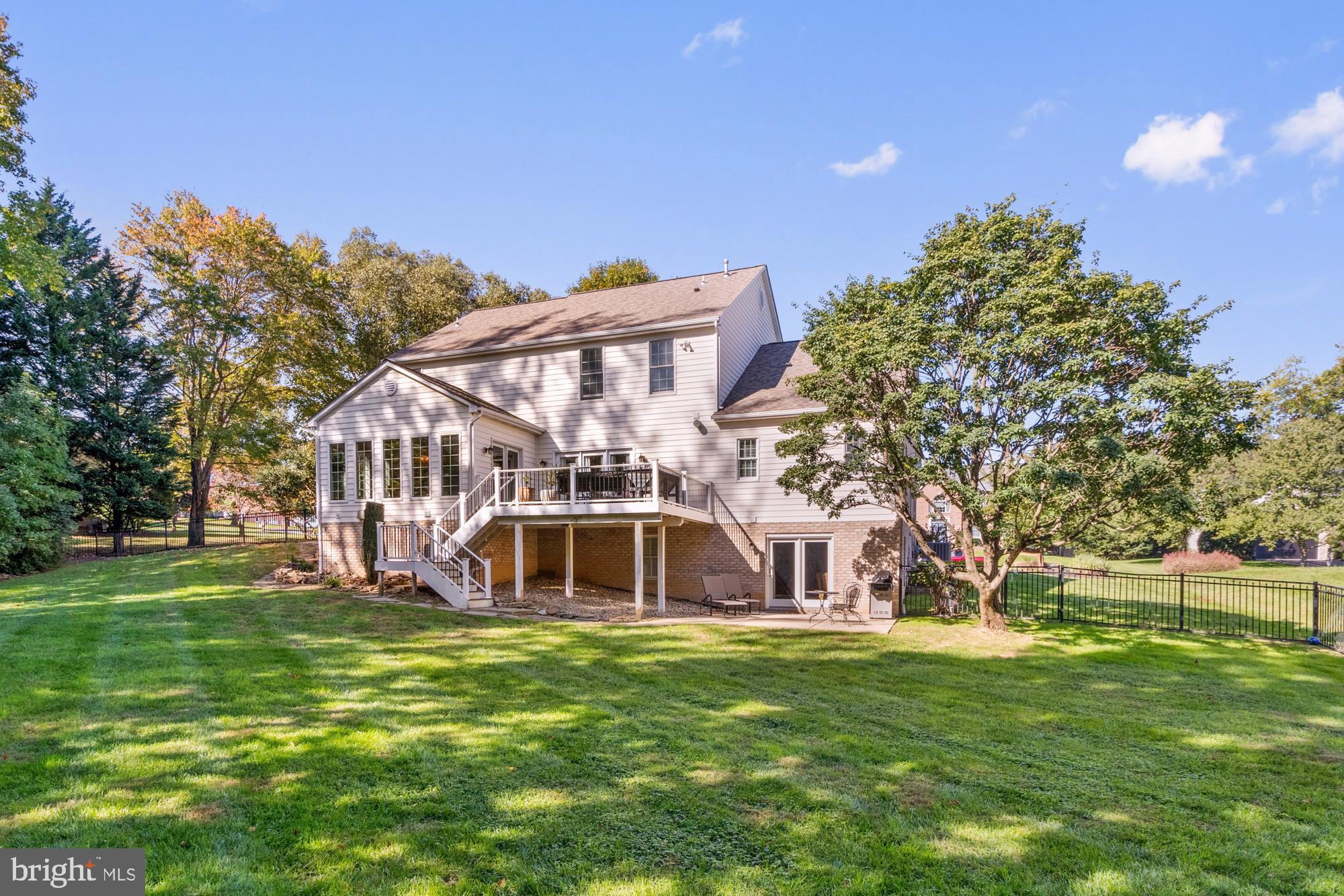 WOODCREST - Residential