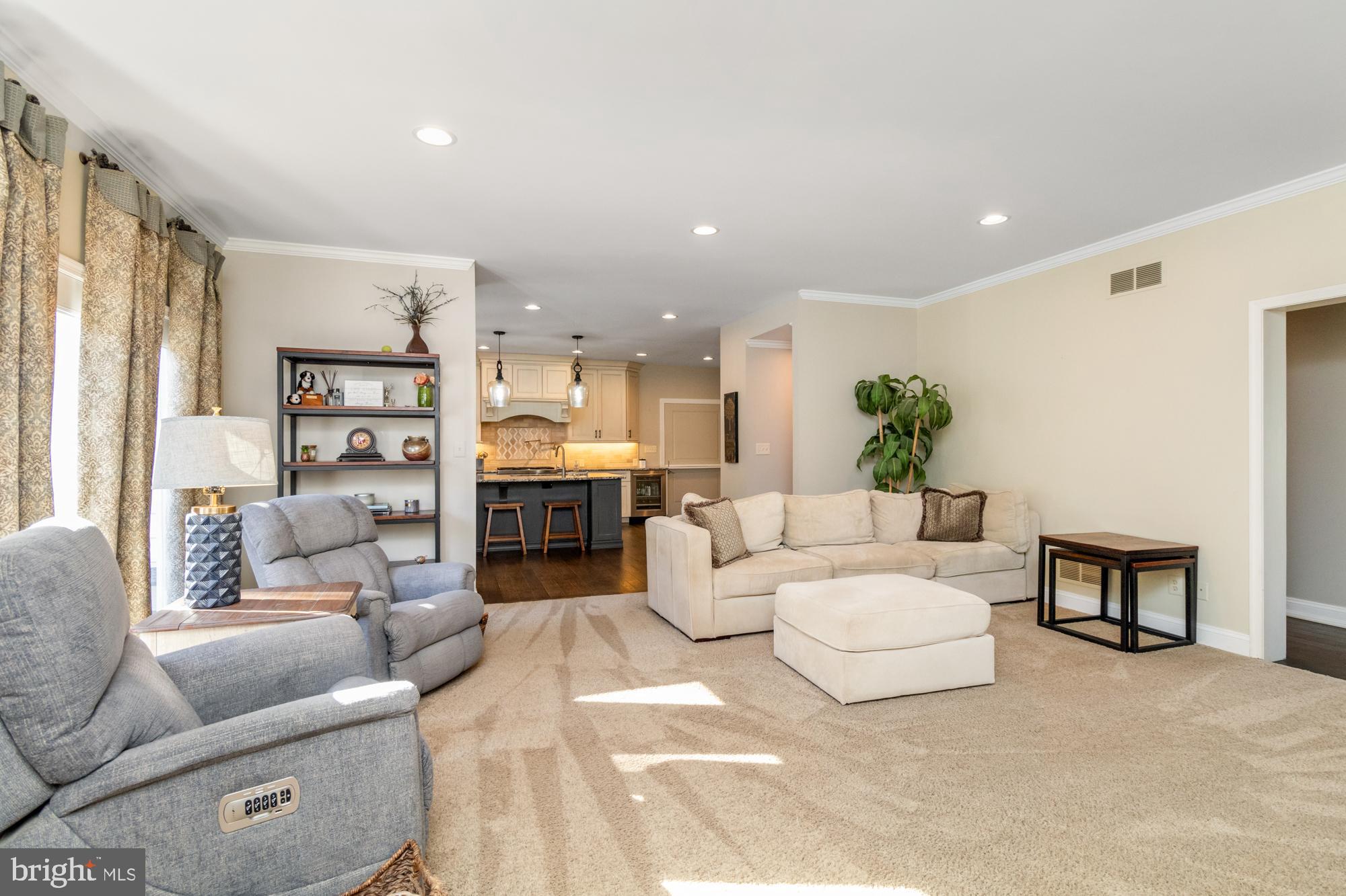 WOODCREST - Residential
