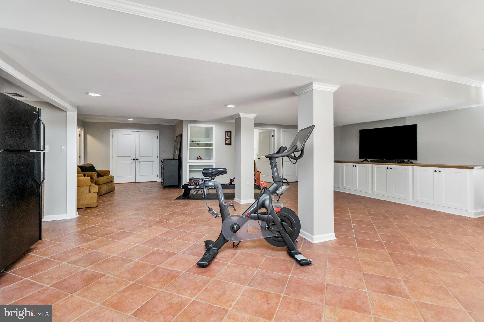 WOODCREST - Residential