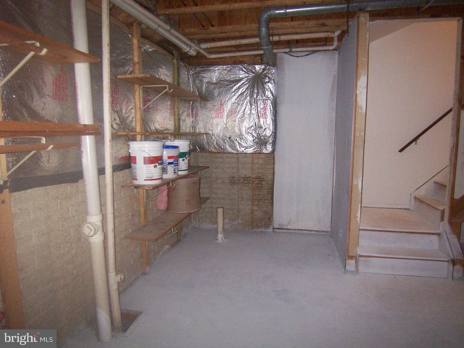 OAK SPRINGS - Residential