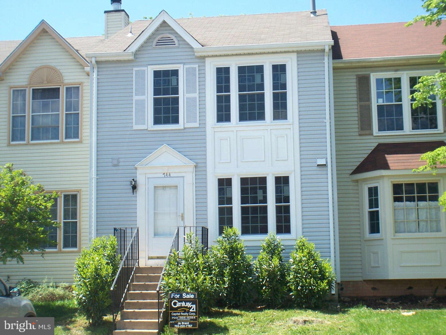 OAK SPRINGS - Residential