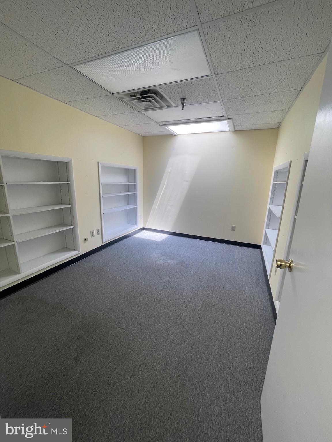 1200 VETERANS HIGHWAY D-1