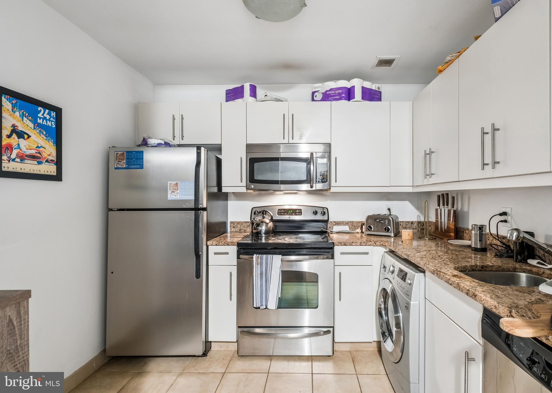 219 S 18TH STREET 29 517