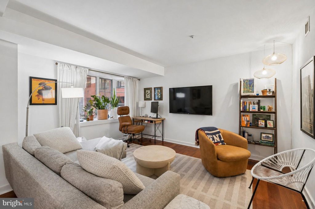 Photo of 219 - 29 S 18th Street #517, PHILADELPHIA, PA 19103 (MLS # PAPH2613614)