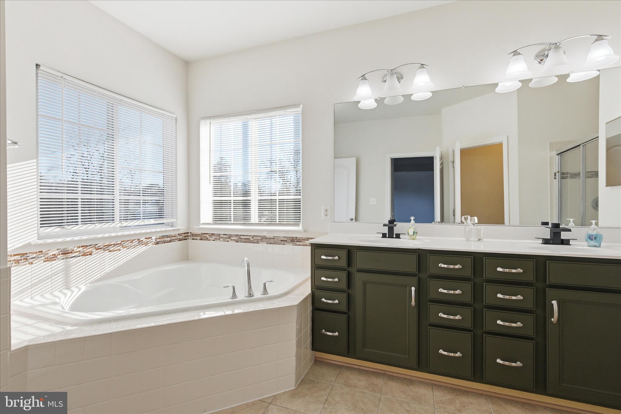 PINEY GROVE ESTATES - Residential