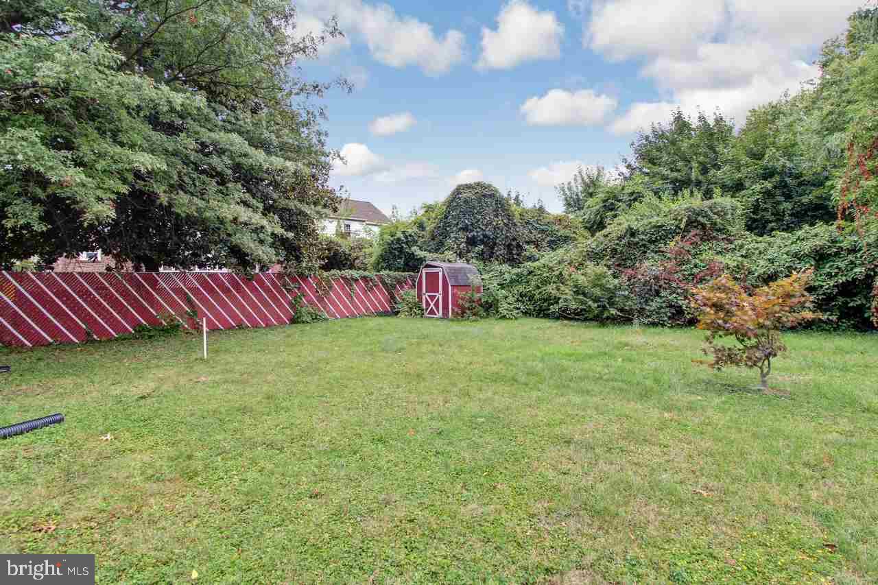 EAST YORK - Residential