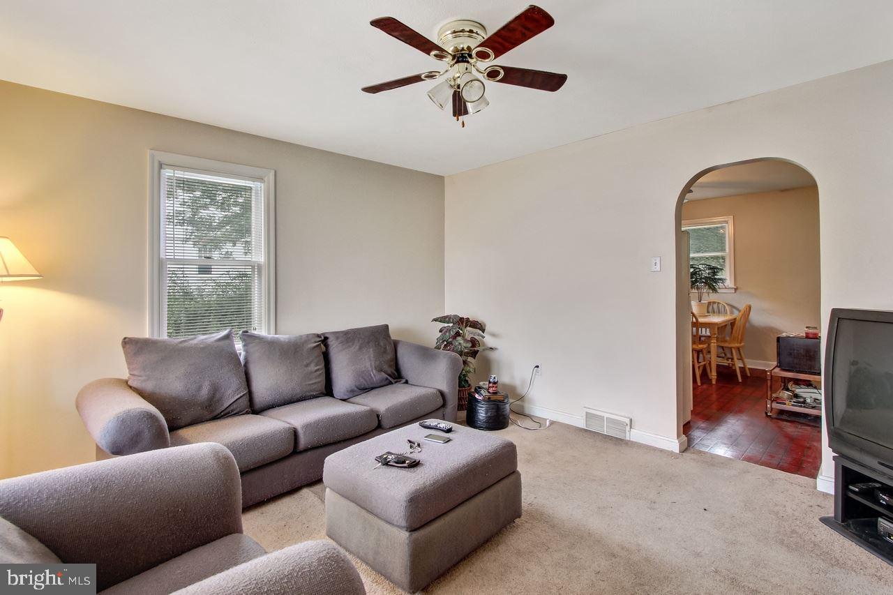 EAST YORK - Residential