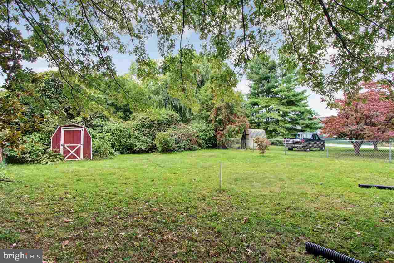 EAST YORK - Residential