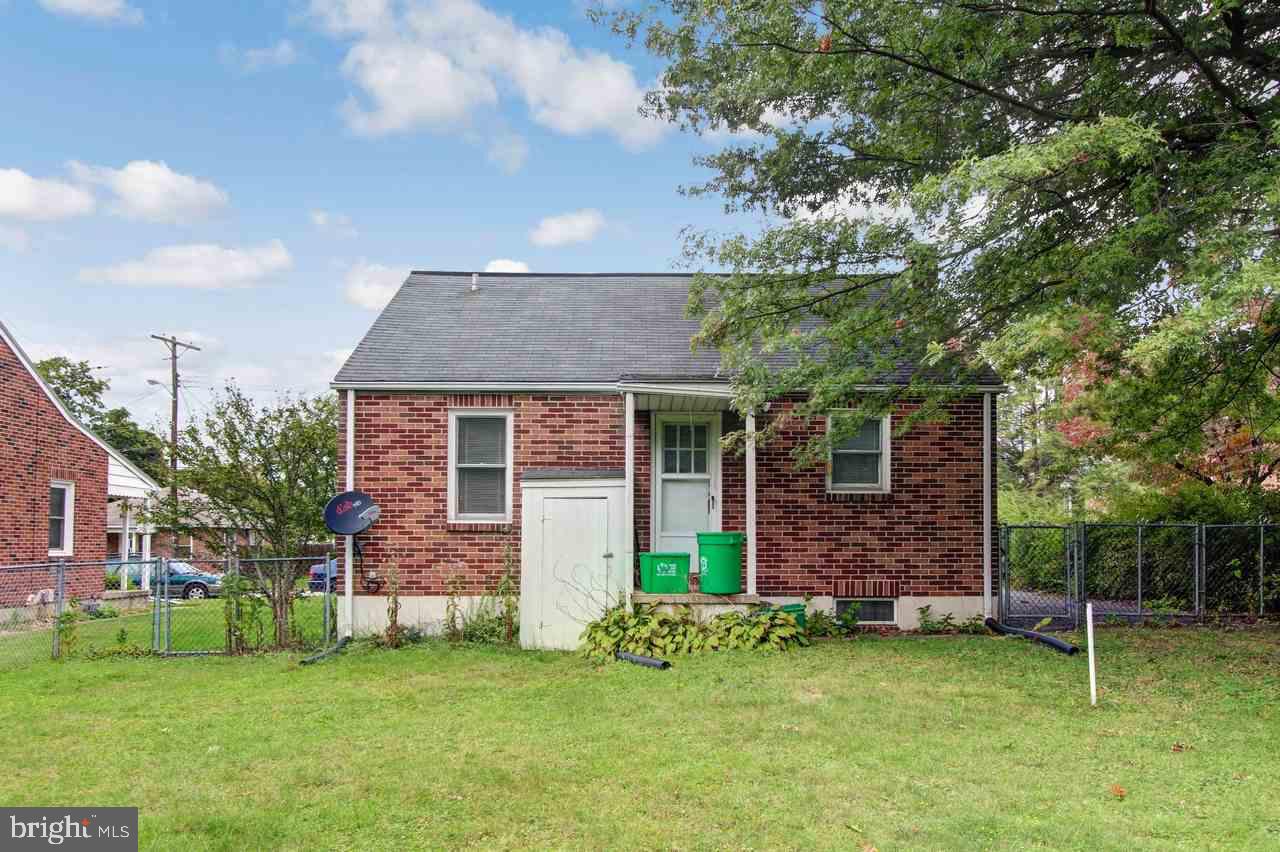 EAST YORK - Residential