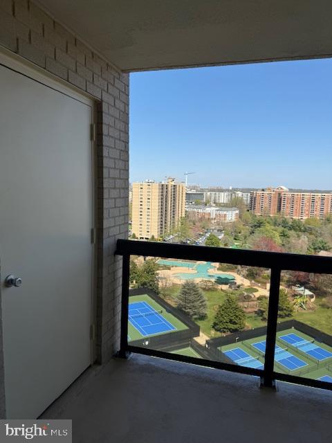 WATERGATE AT LANDMARK - Residential