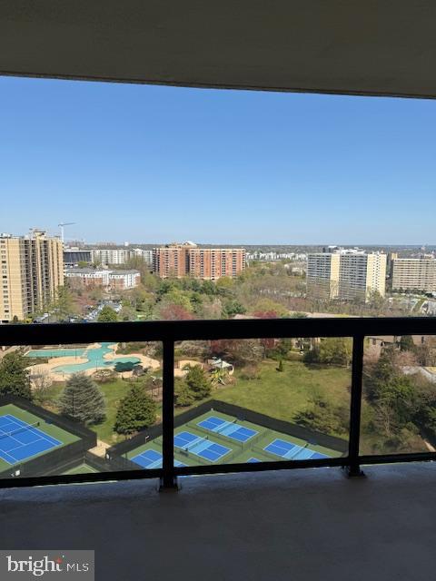 WATERGATE AT LANDMARK - Residential