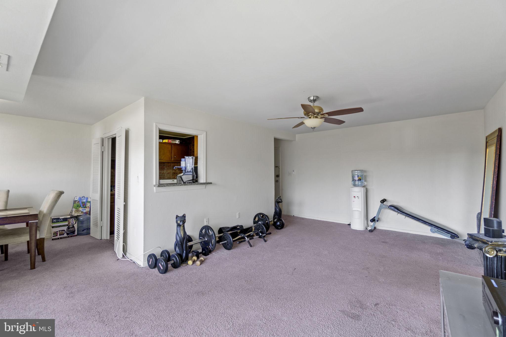 MARLOW TOWERS CONDOMINIUMS - Residential