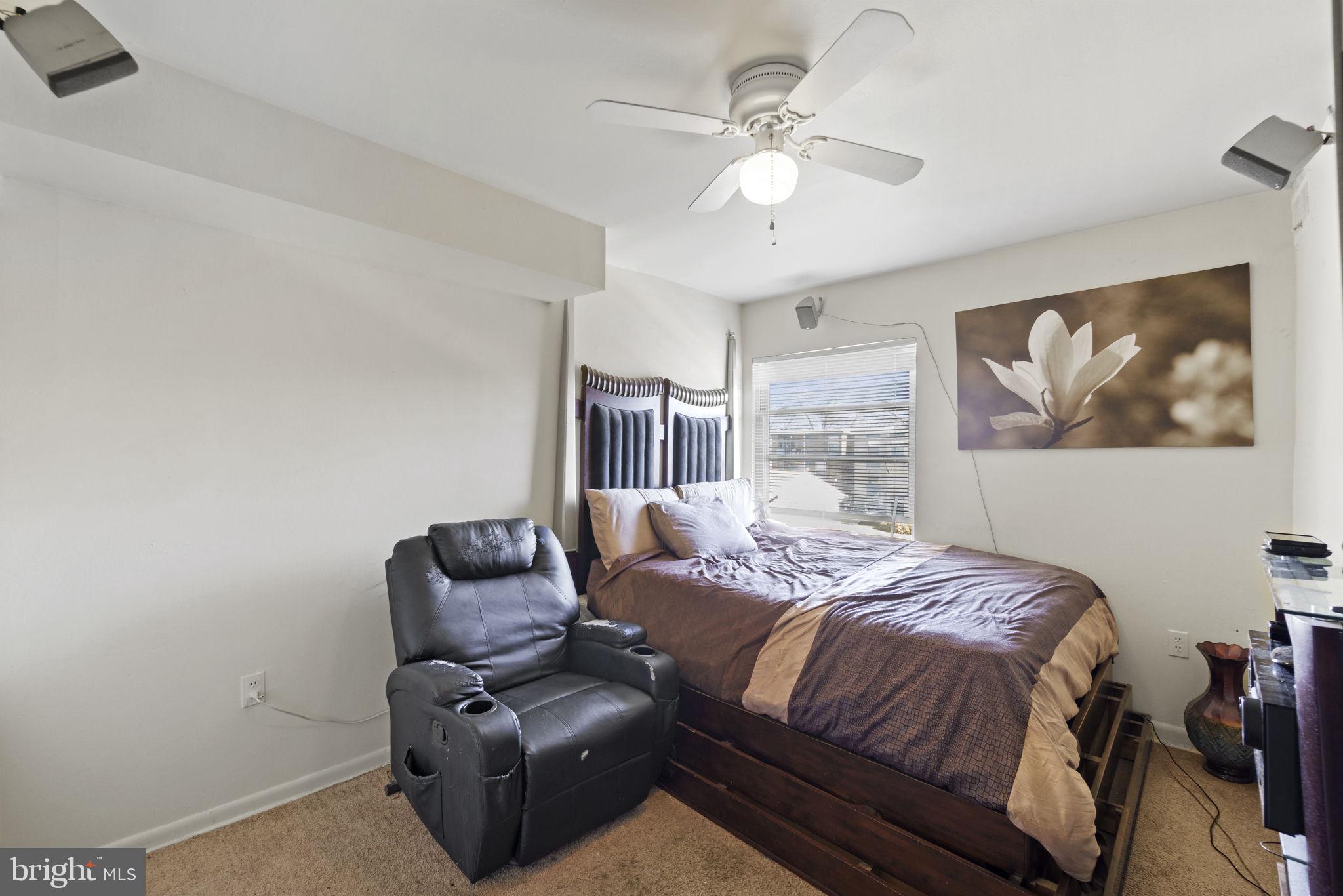 MARLOW TOWERS CONDOMINIUMS - Residential