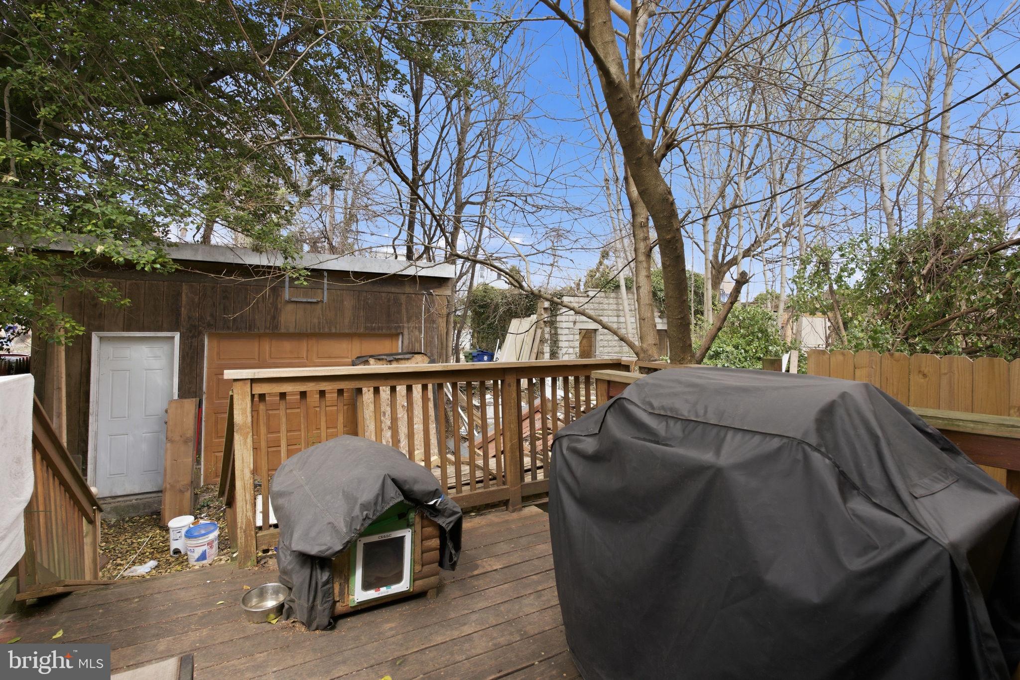 ROSEMONT - Residential