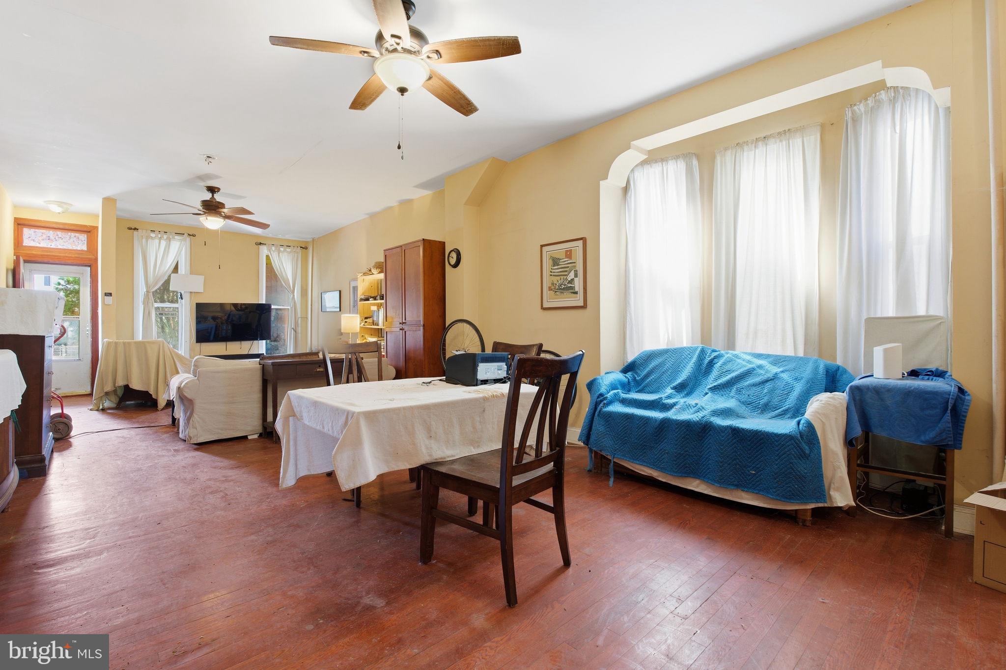 ROSEMONT - Residential