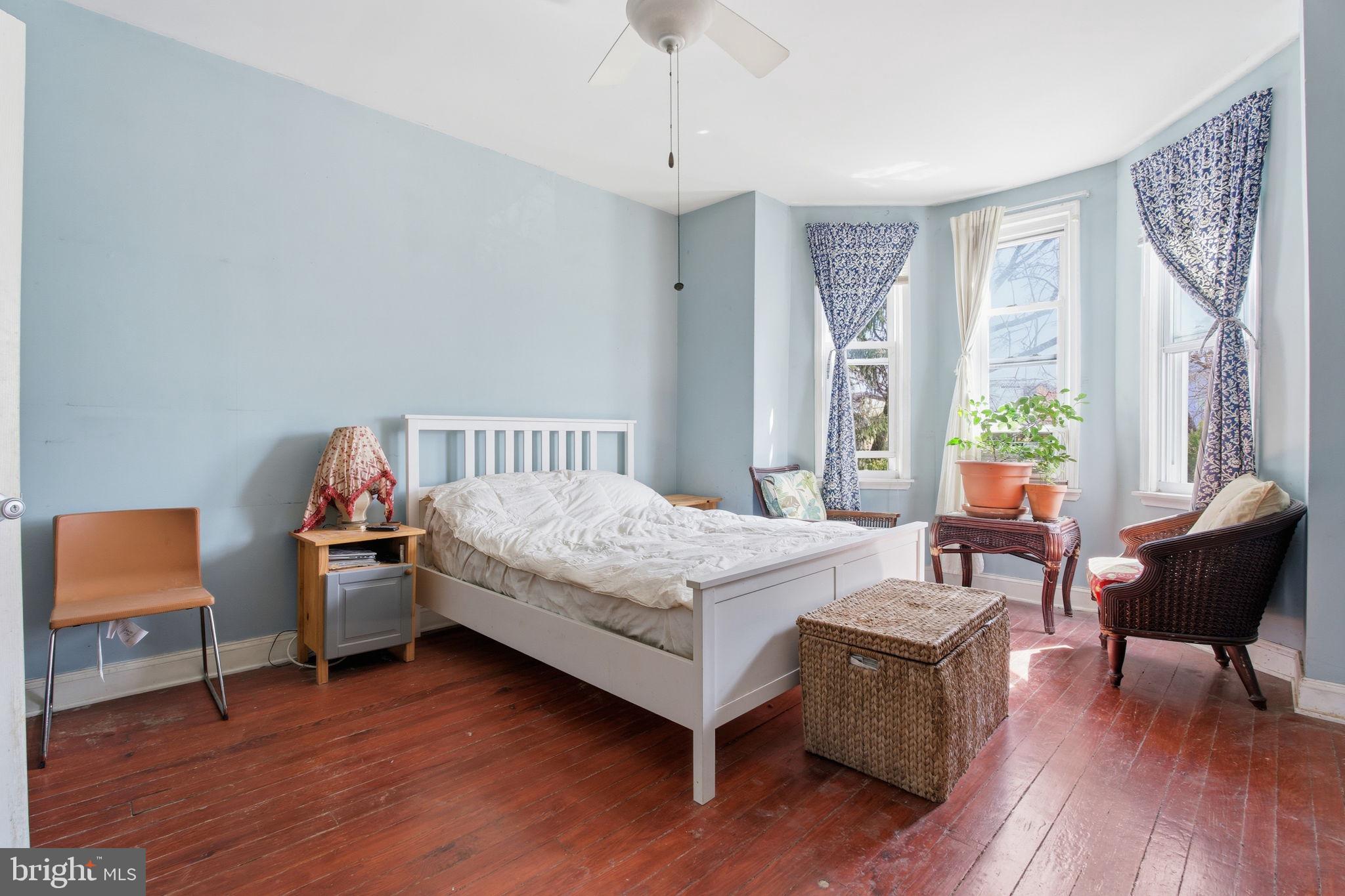 ROSEMONT - Residential