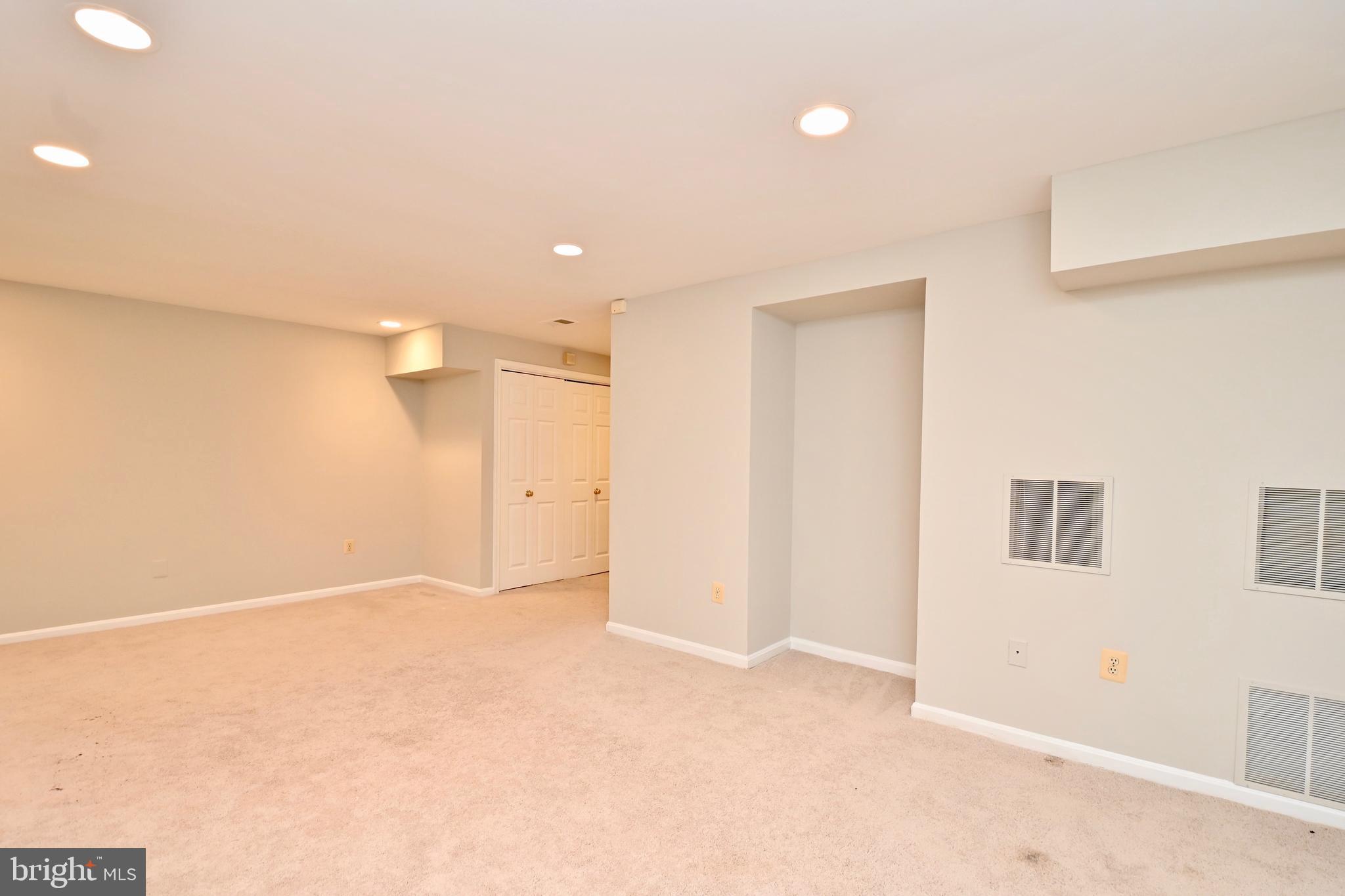 MILLWOOD ESTATES - Residential Lease
