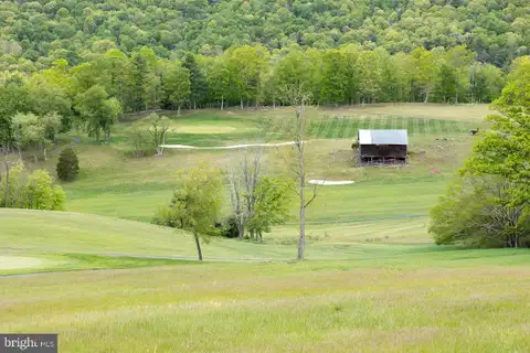 MLS: WVPT2001284