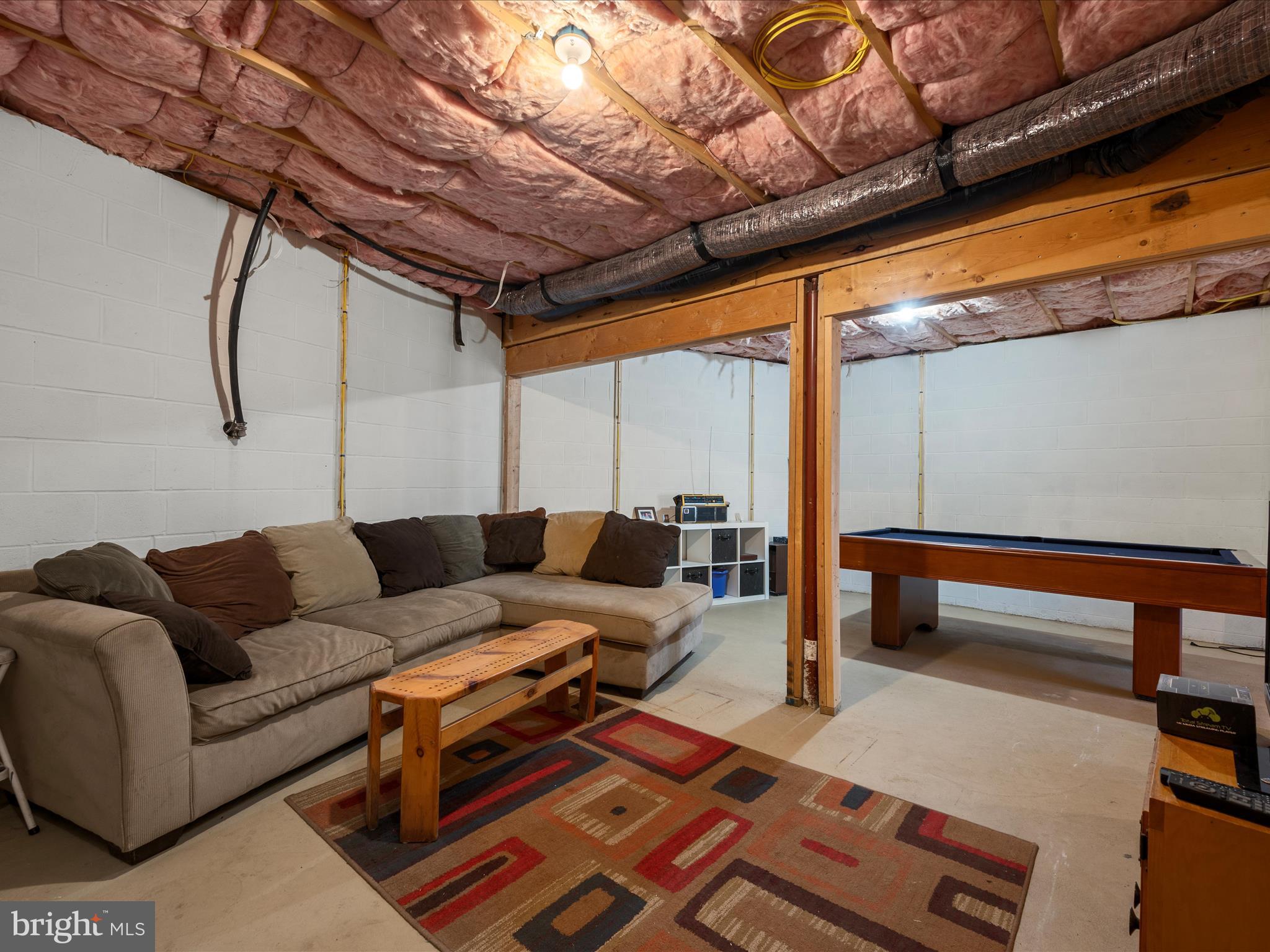 KINGSBROOKE ON THE POTOMAC - Residential