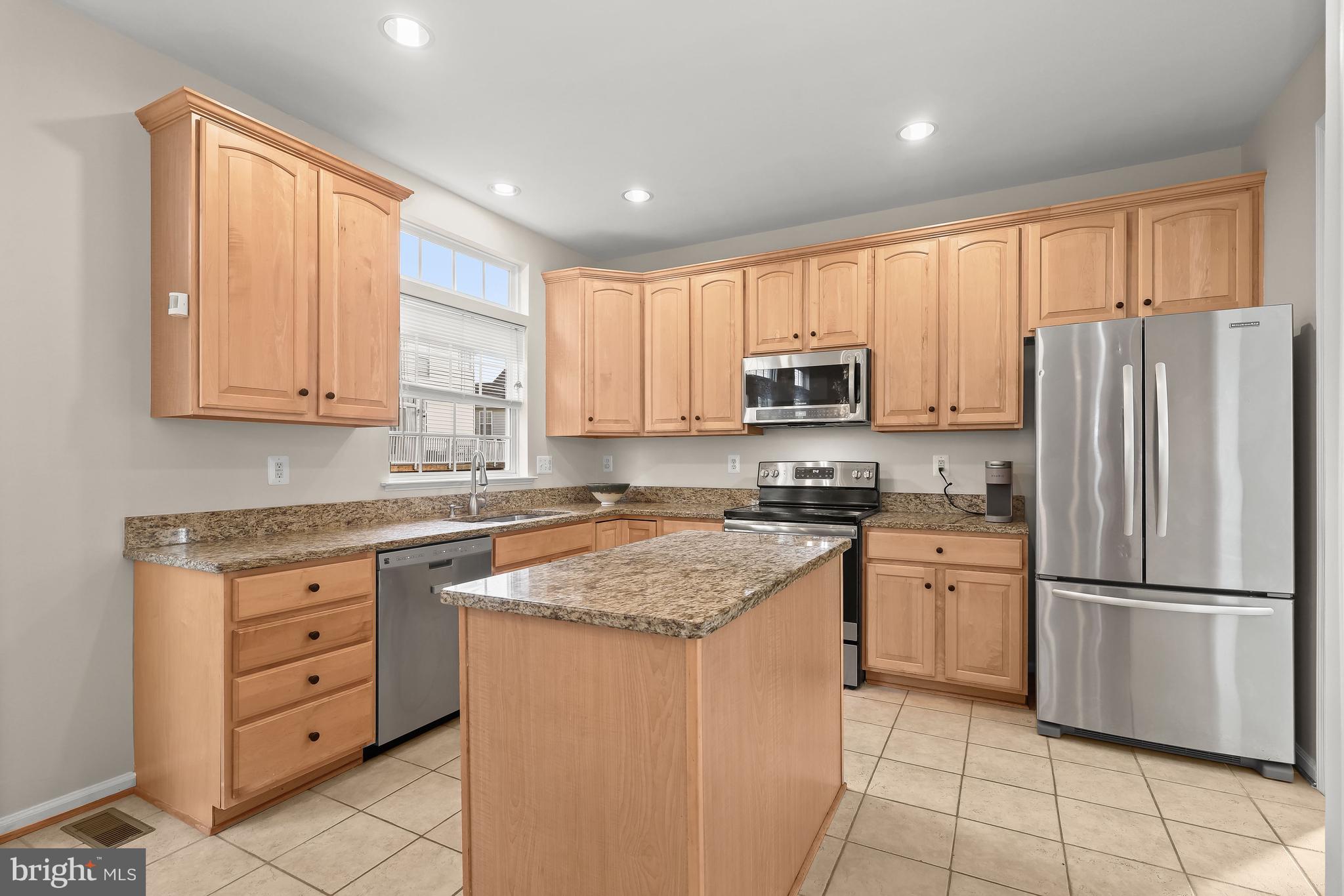 QUINCE ORCHARD PARK - Residential