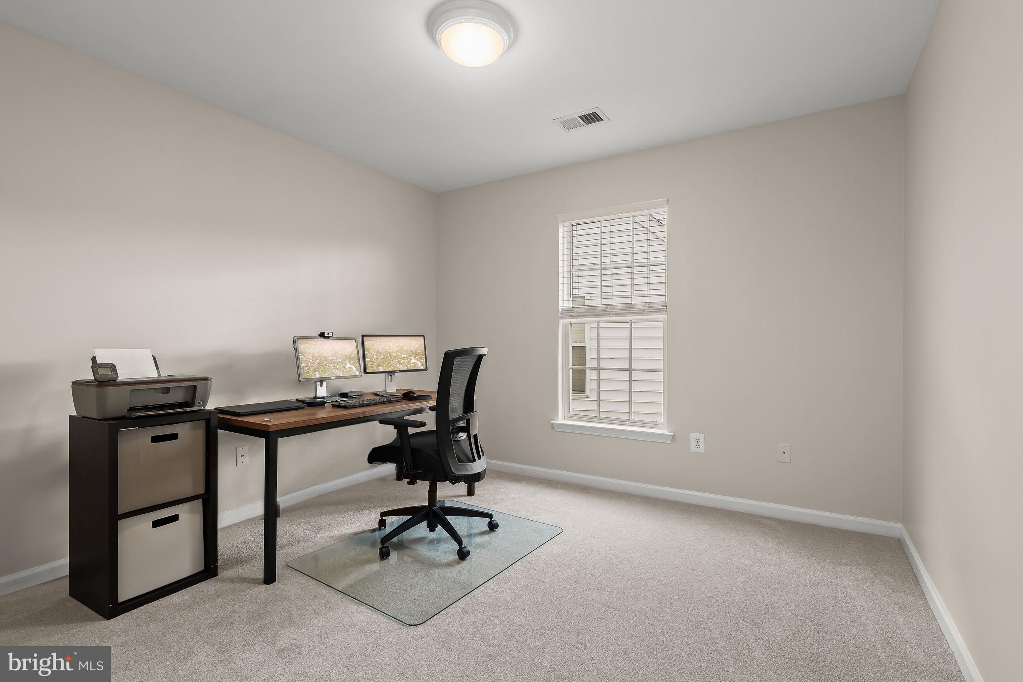 QUINCE ORCHARD PARK - Residential